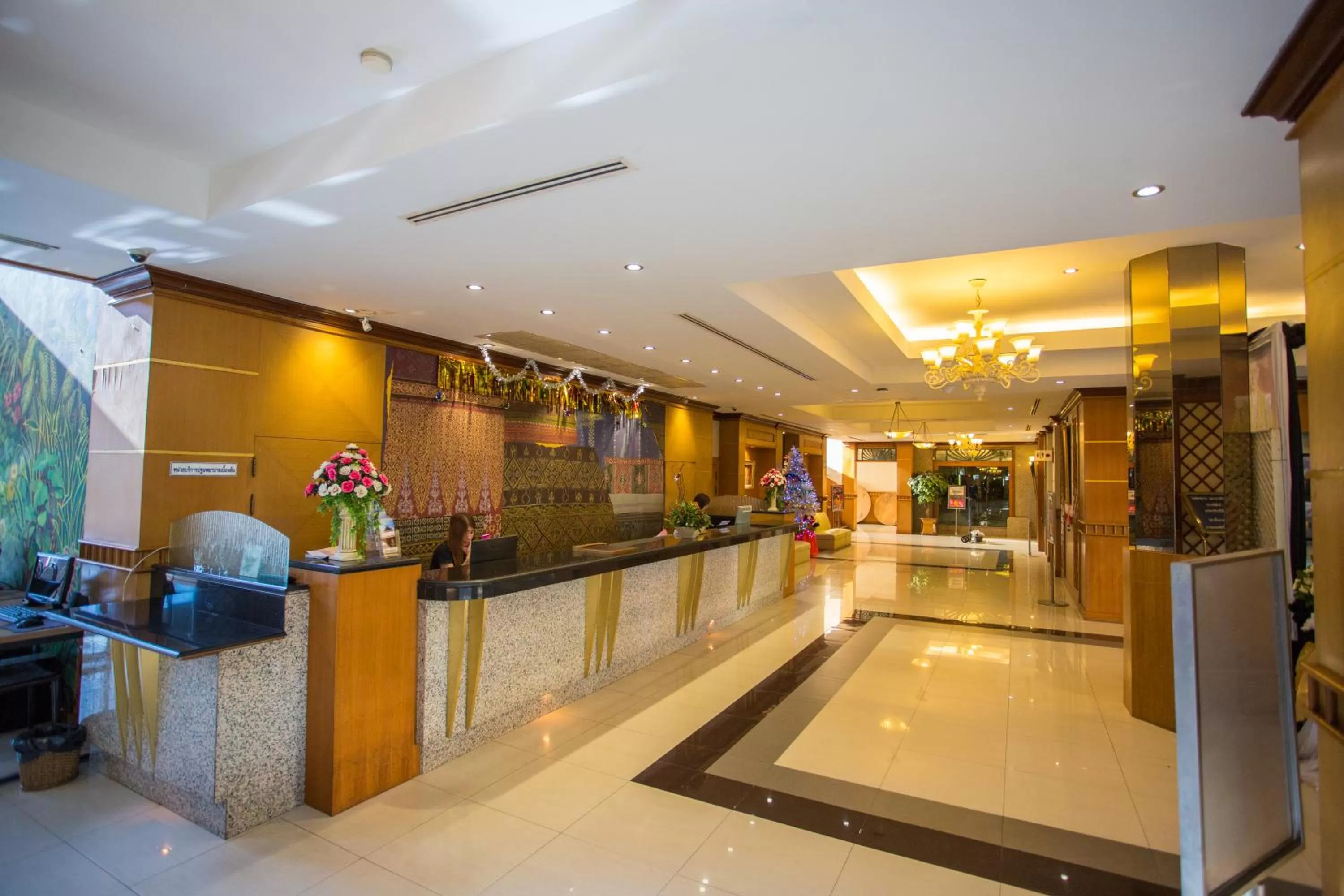 Lobby or reception in Seeharaj Hotel