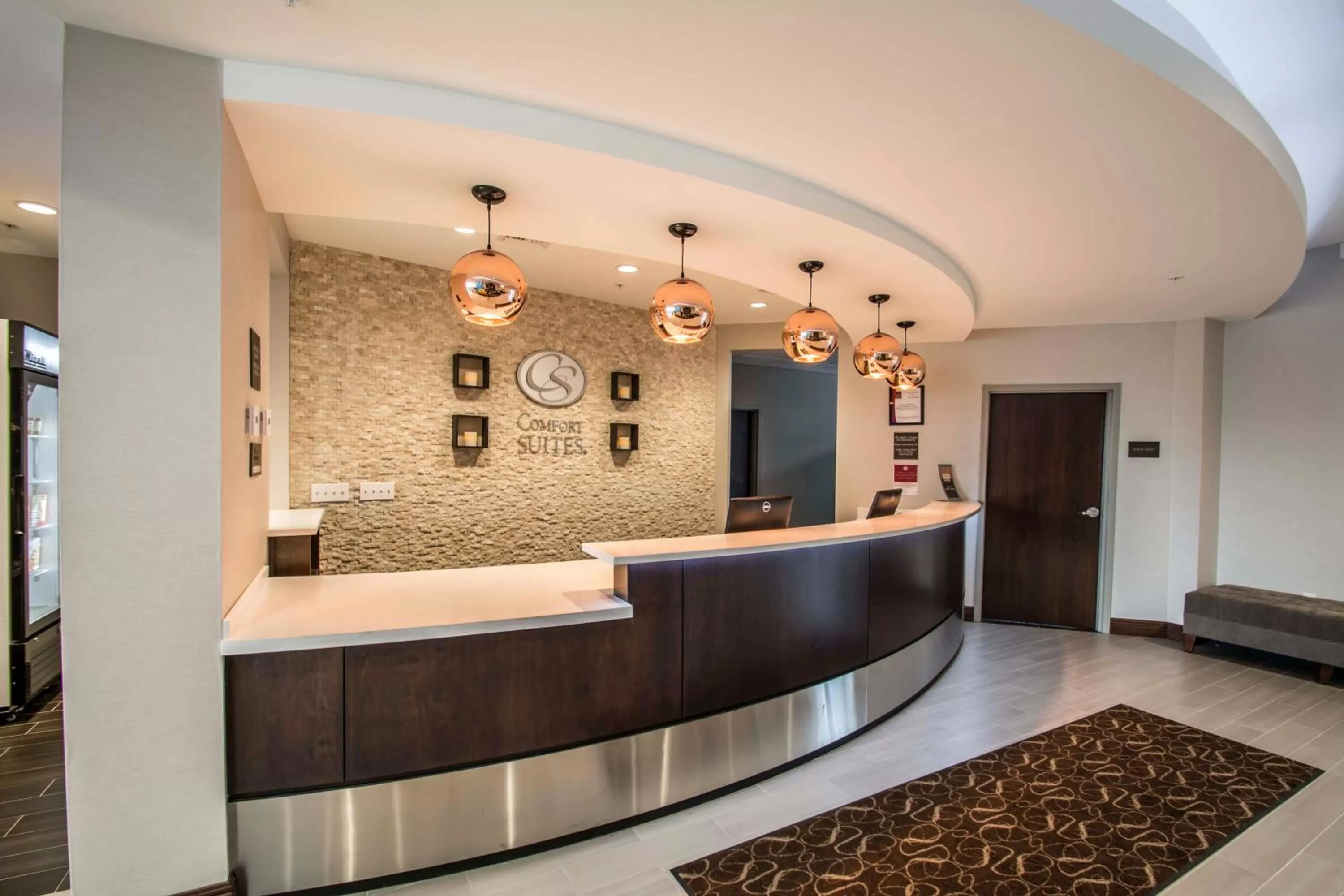 Lobby or reception in Comfort Suites Fort Lauderdale Airport South & Cruise Port