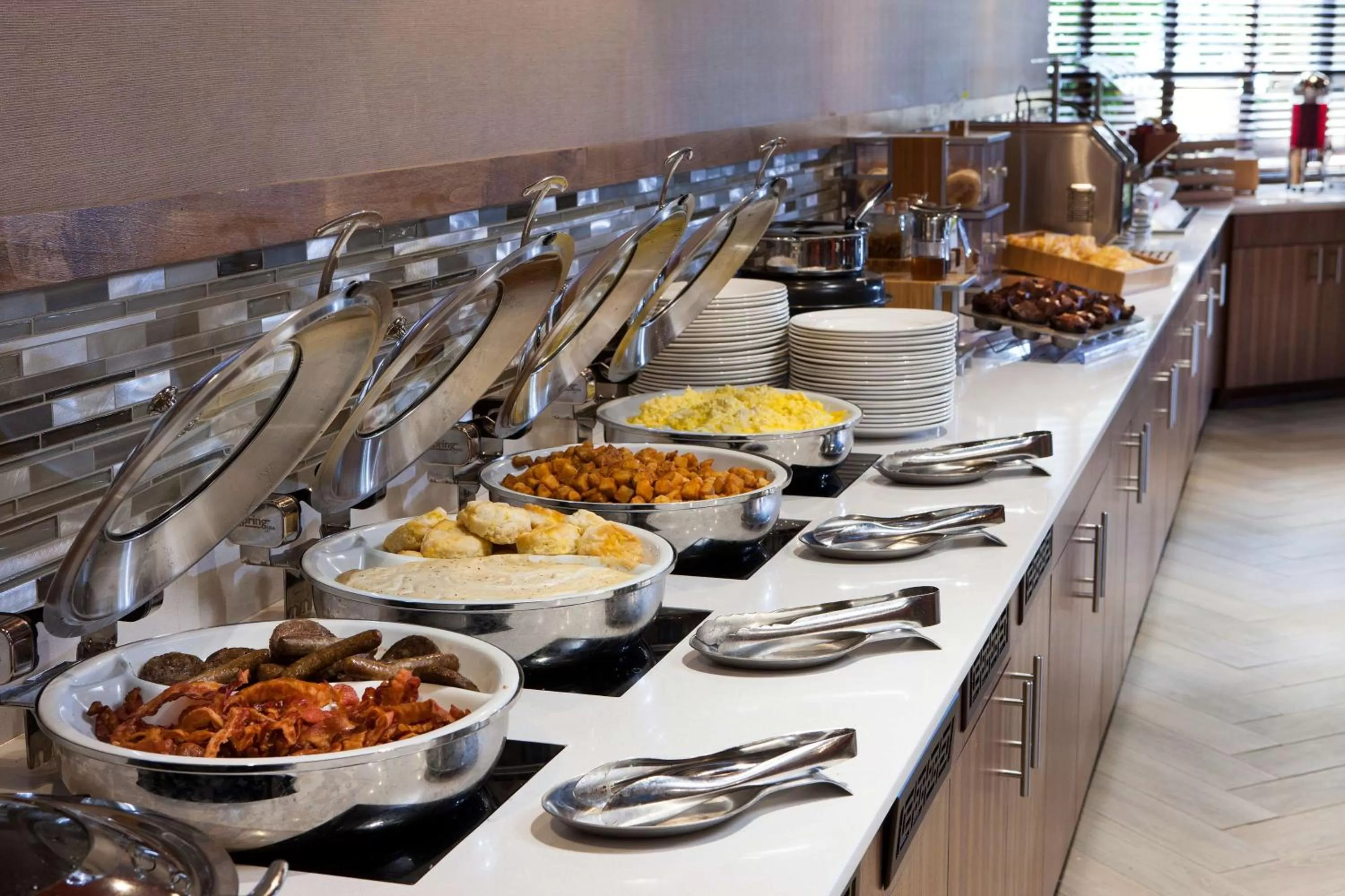 Restaurant/places to eat in DoubleTree by Hilton Johnson City