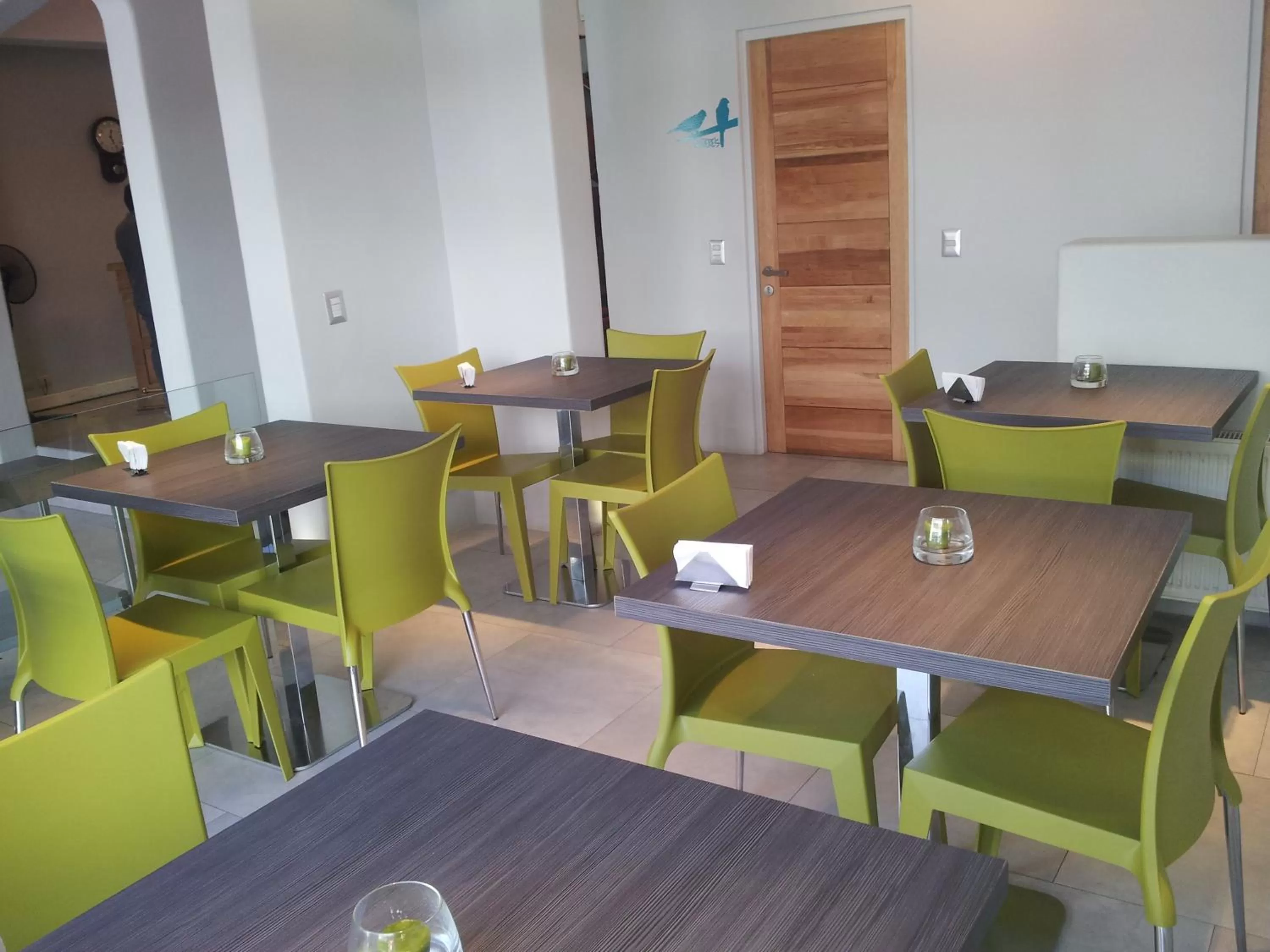 Restaurant/places to eat in Hotel Las Terrazas Business