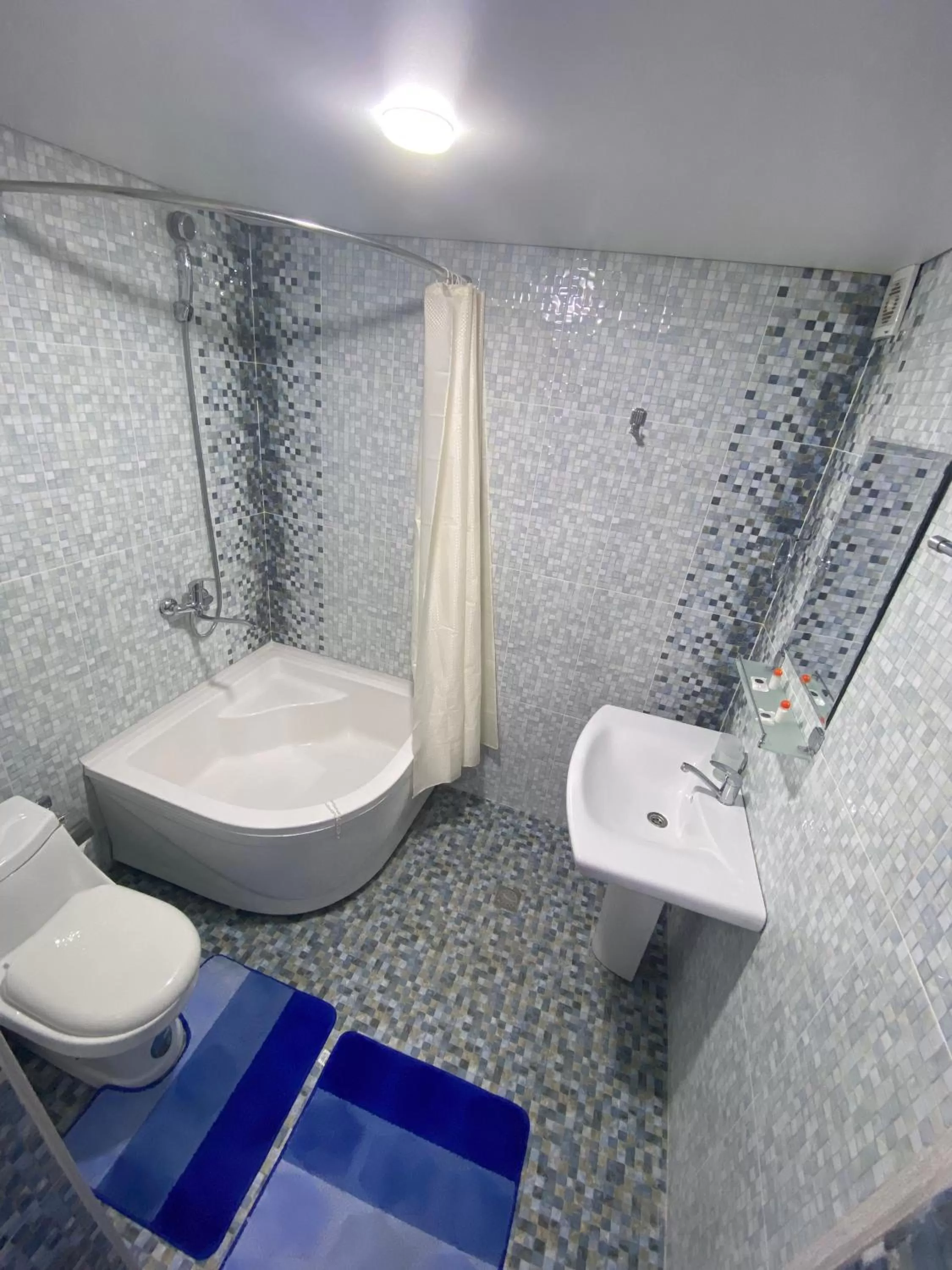 Shower, Bathroom in HOTEL UZBEGIM