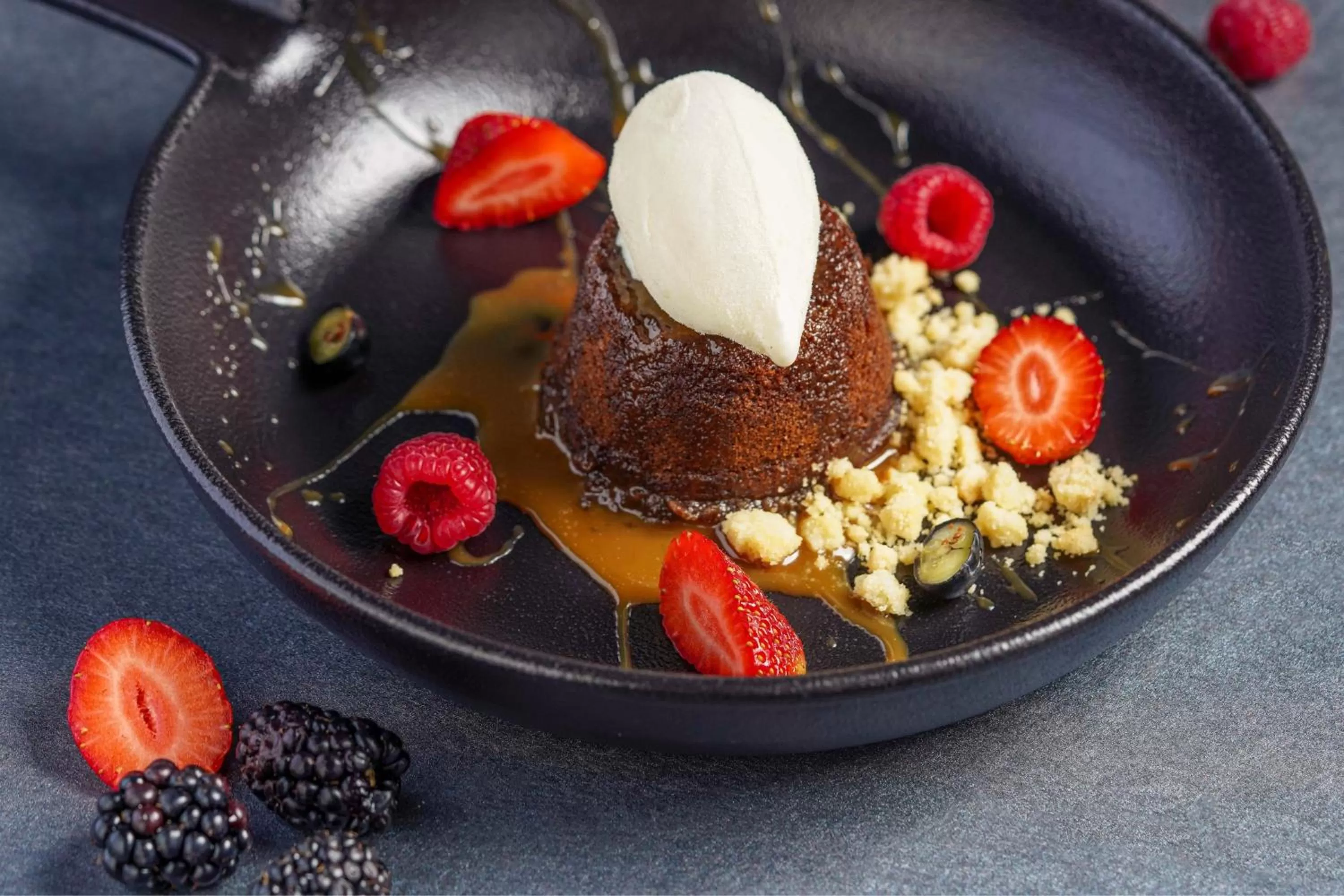 Restaurant/places to eat in Le Meridien Abu Dhabi Resort