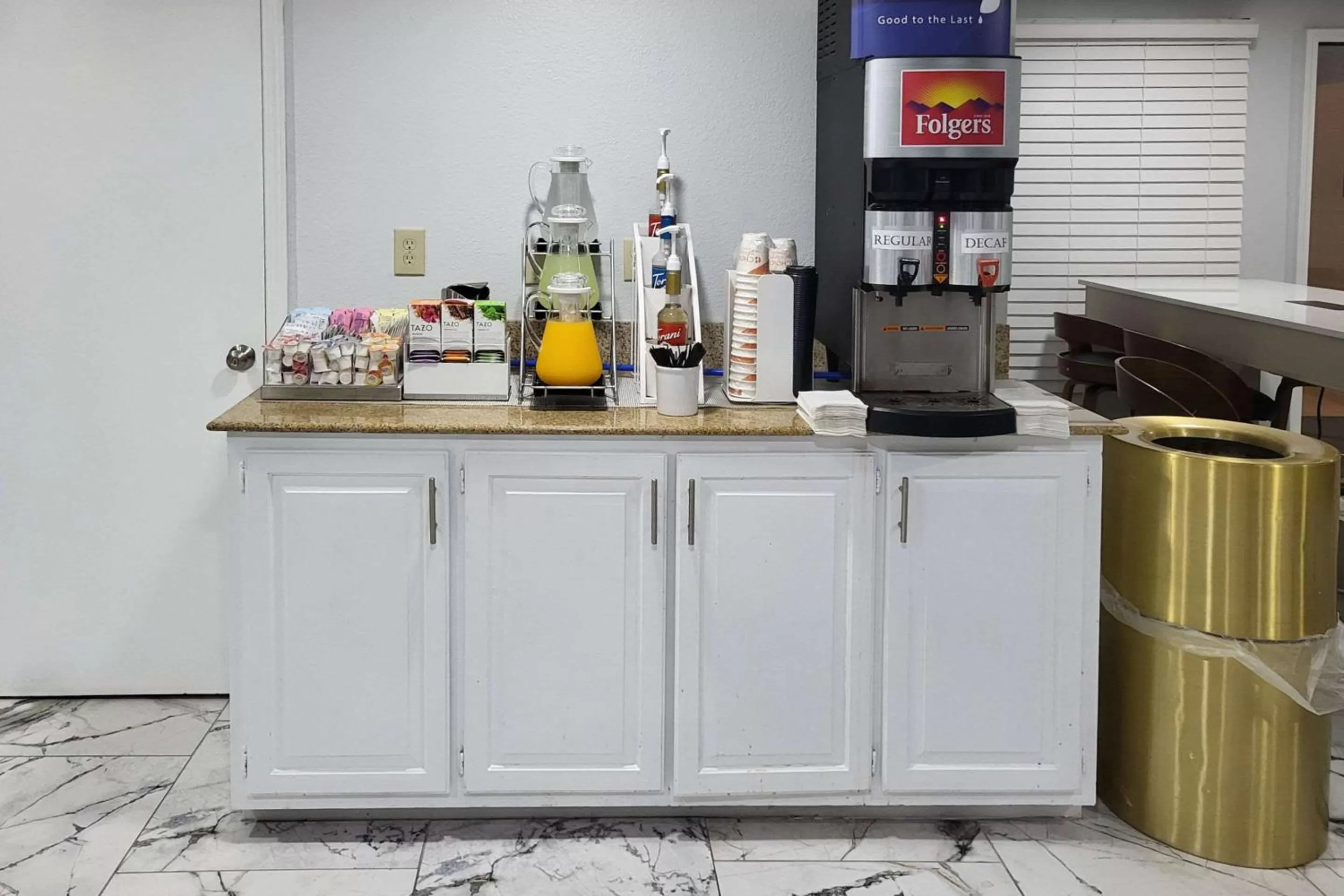 Breakfast in Clarion Pointe Vidalia - Lyons West