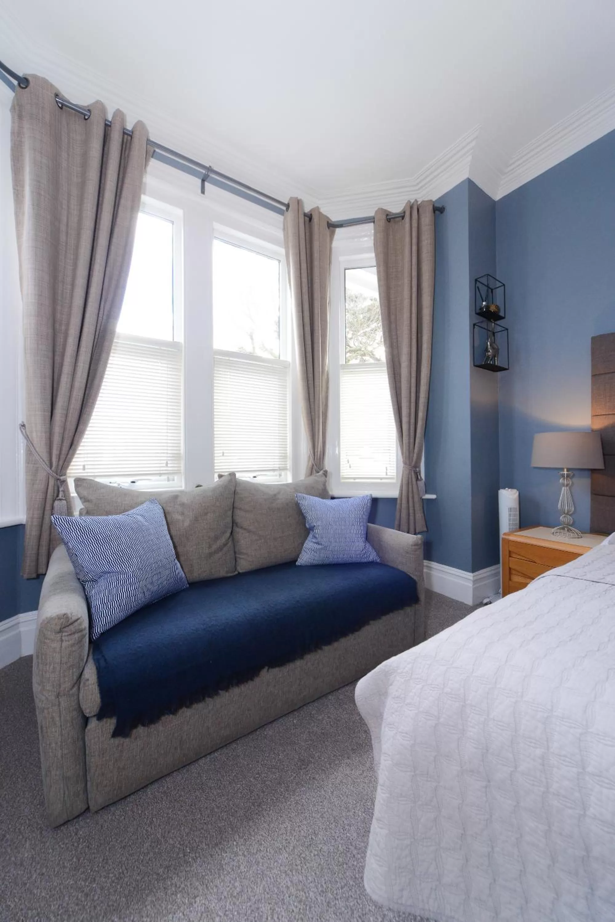 Decorative detail, Bed in Mory House