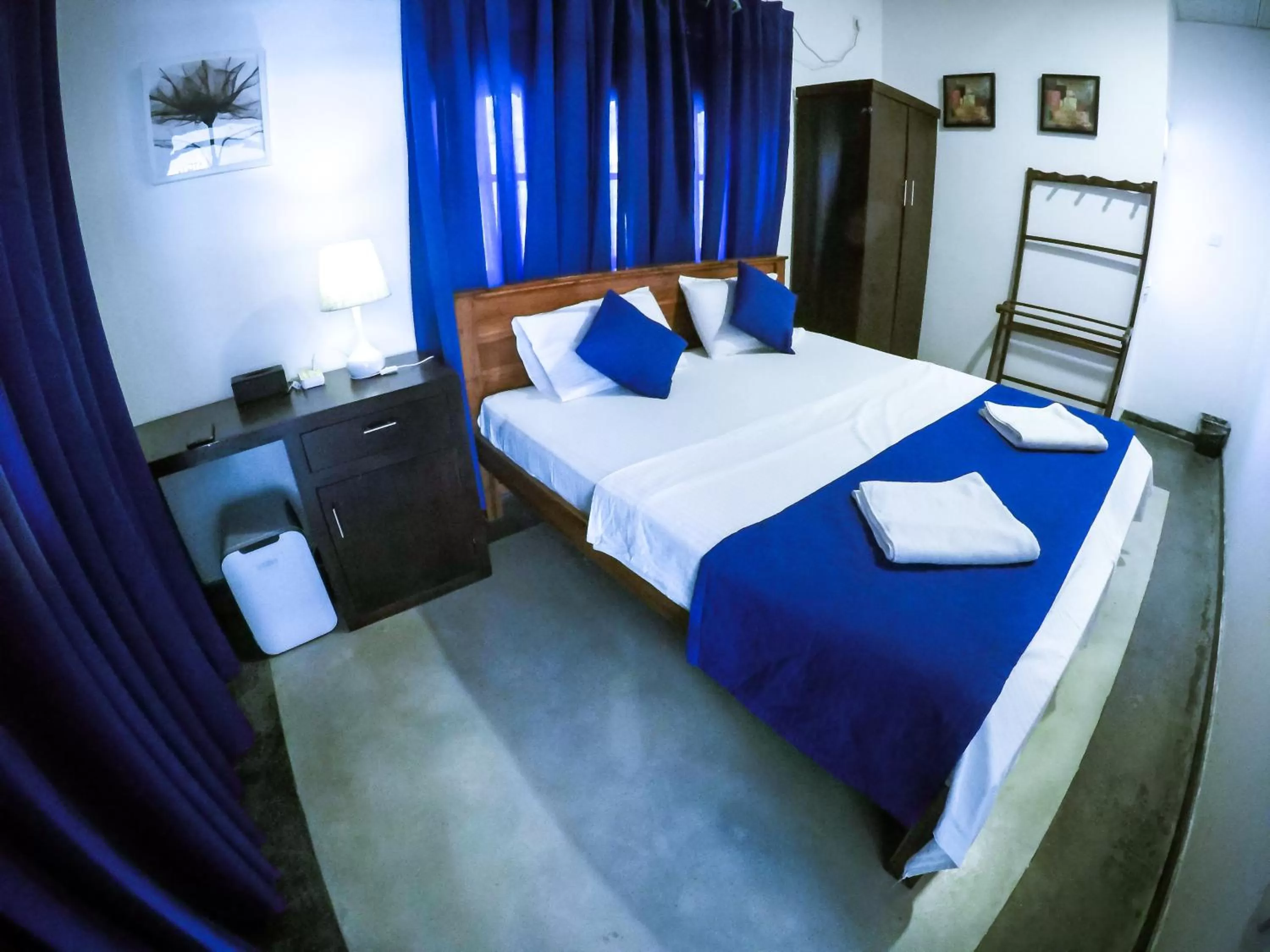 Property building, Bed in Mirissa Blue Whale Holiday Hotel