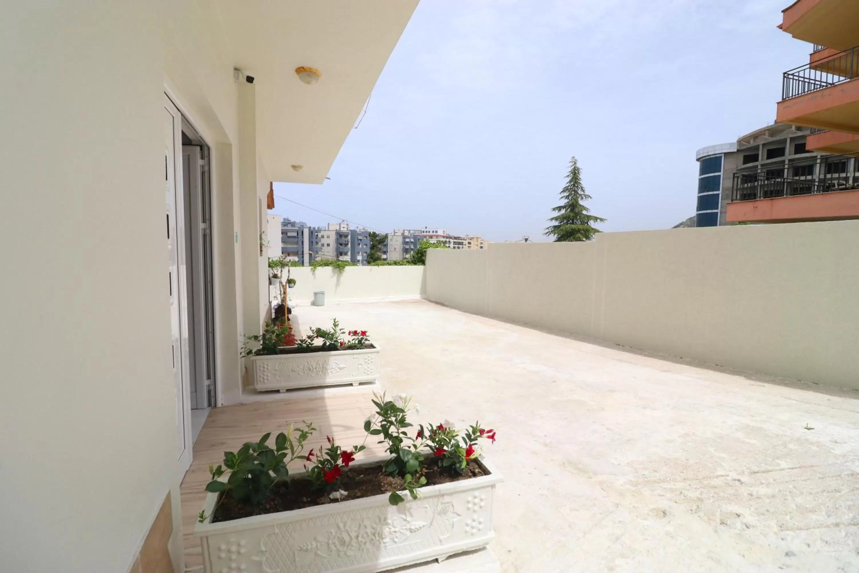 Property building, Balcony/Terrace in HOTEL KRISTAL