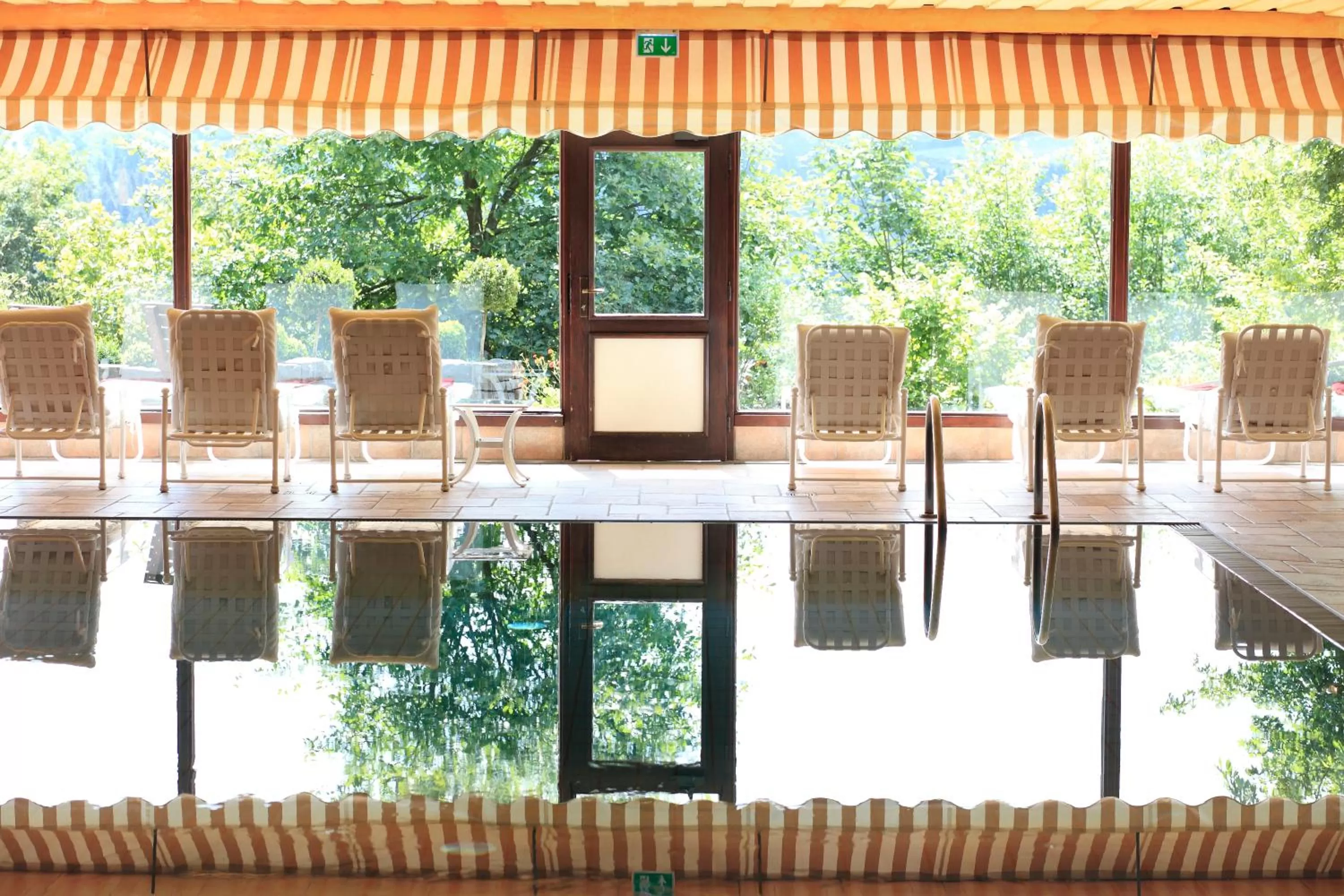 Swimming pool in Waldhaus Ohlenbach