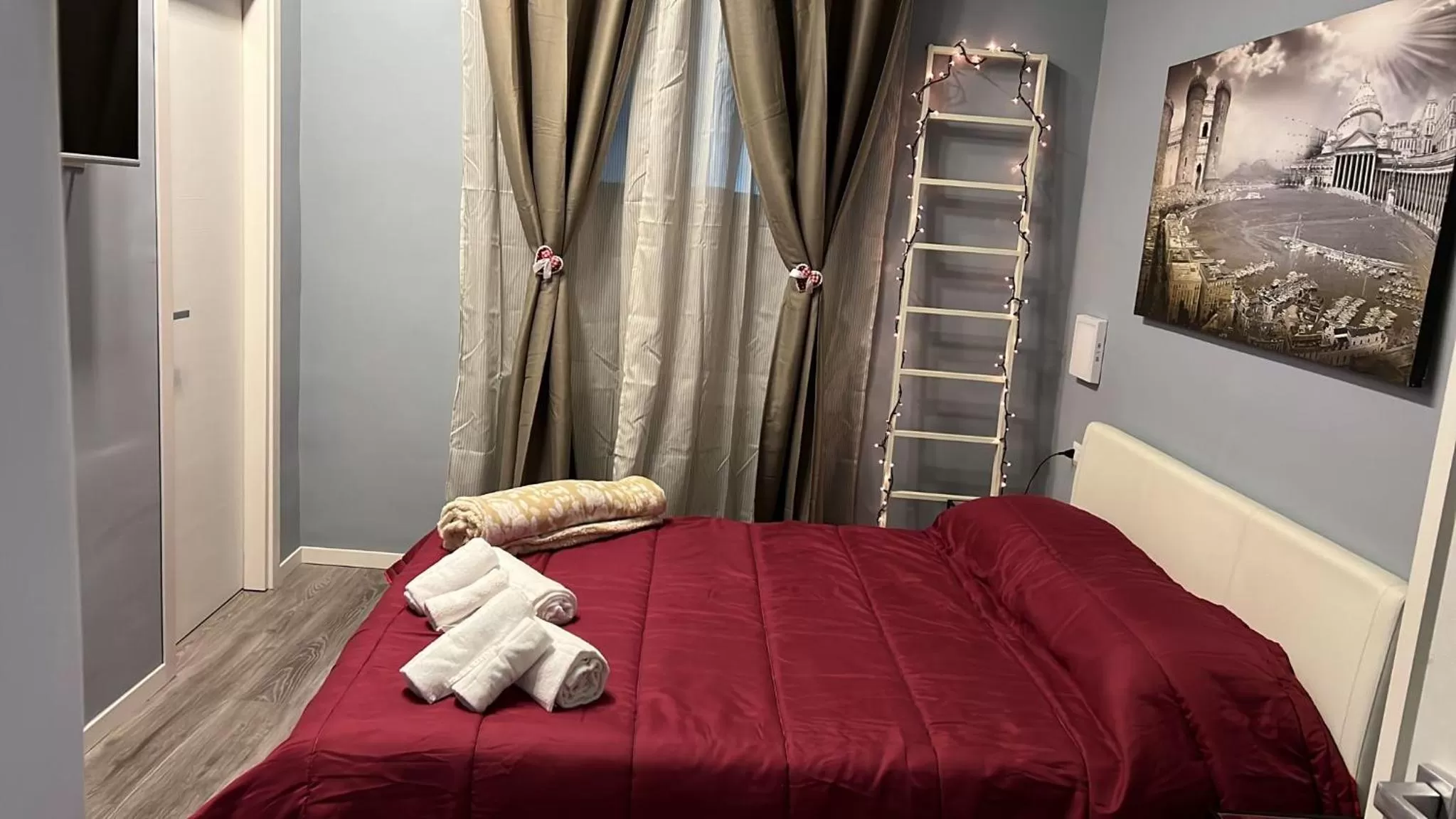 Bed in Rodinó rooms