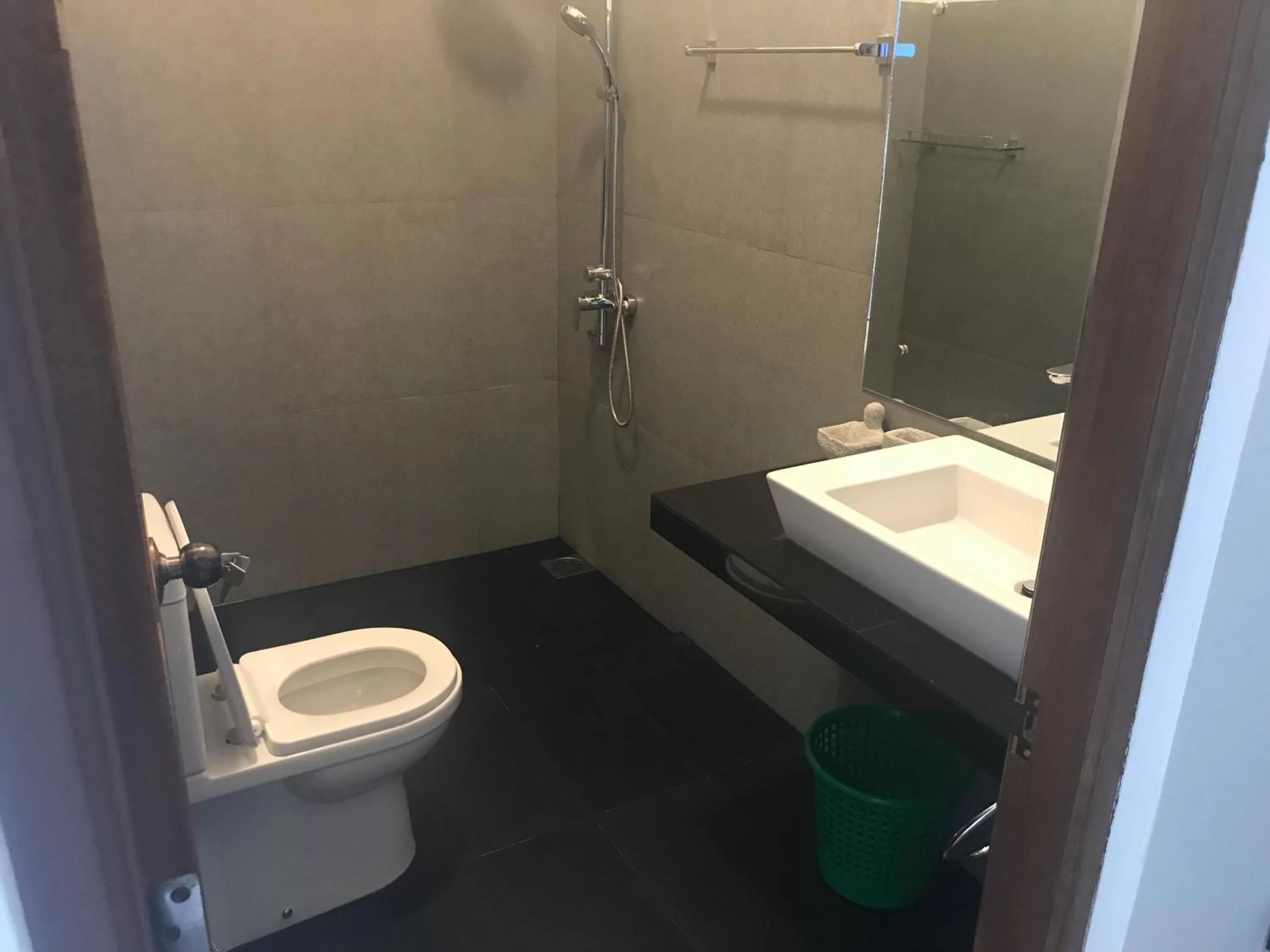 Bathroom in Raveena Guest House