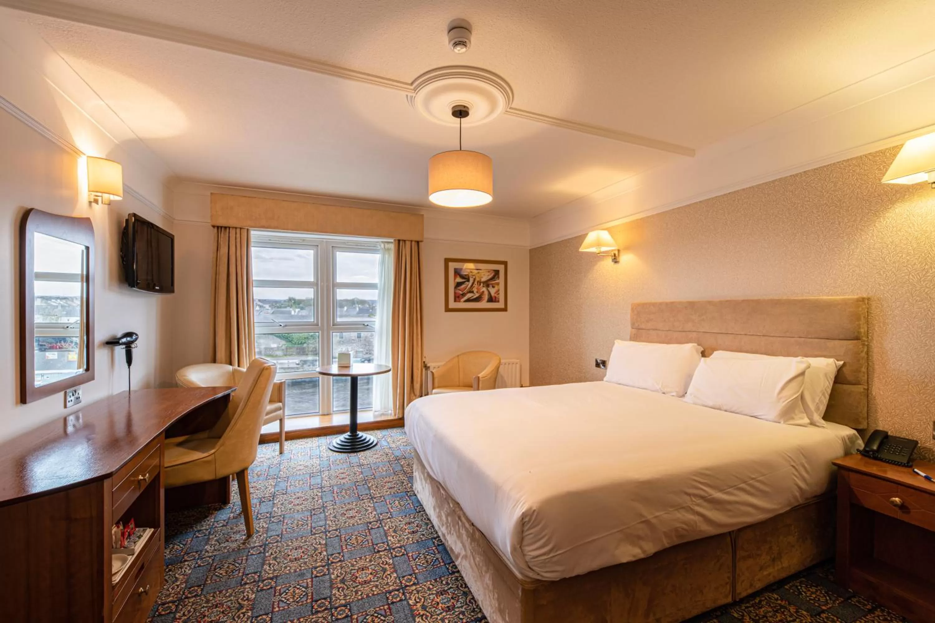 Bedroom, Bed in Ballina Manor Hotel