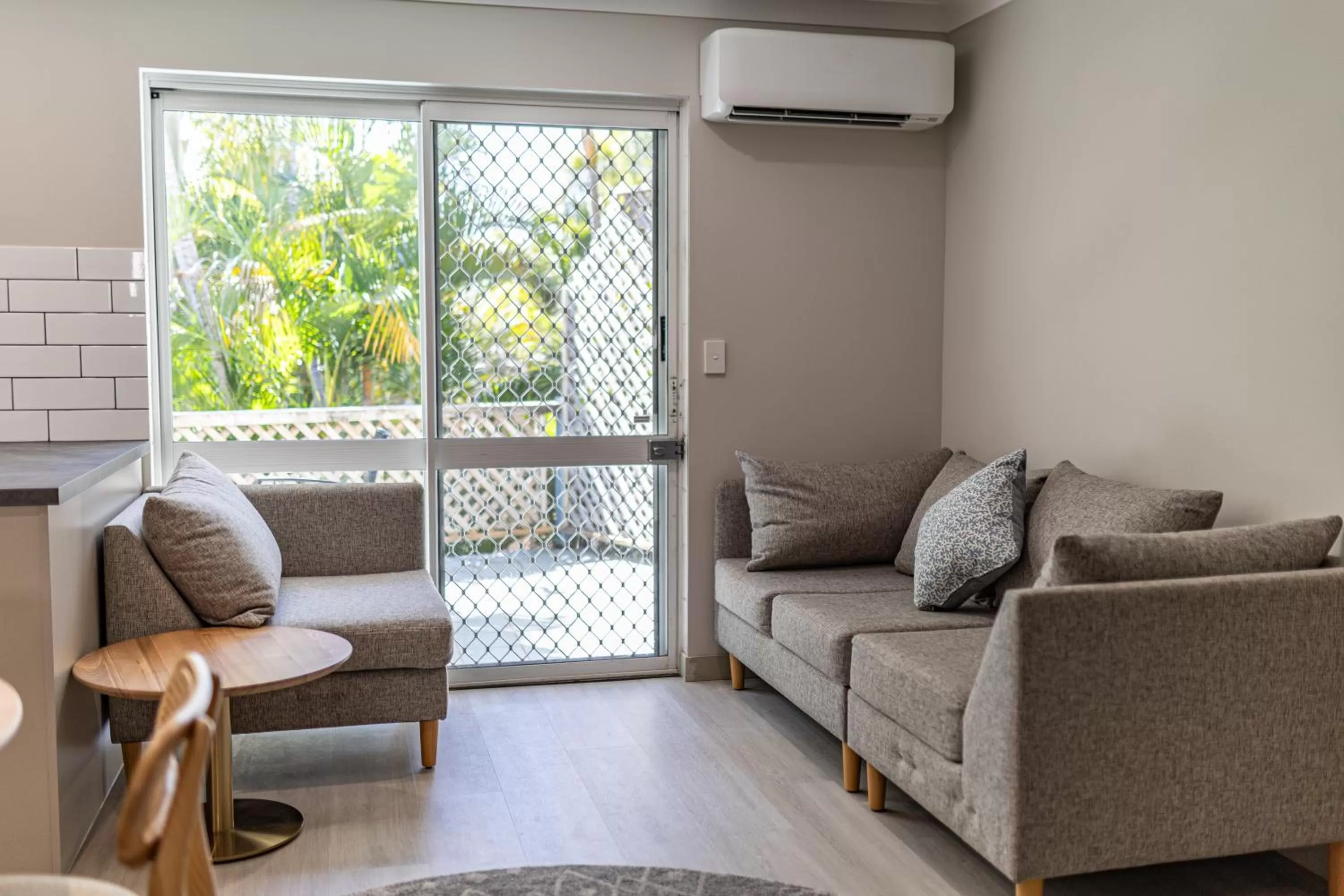 Living room, Seating Area in Seagulls