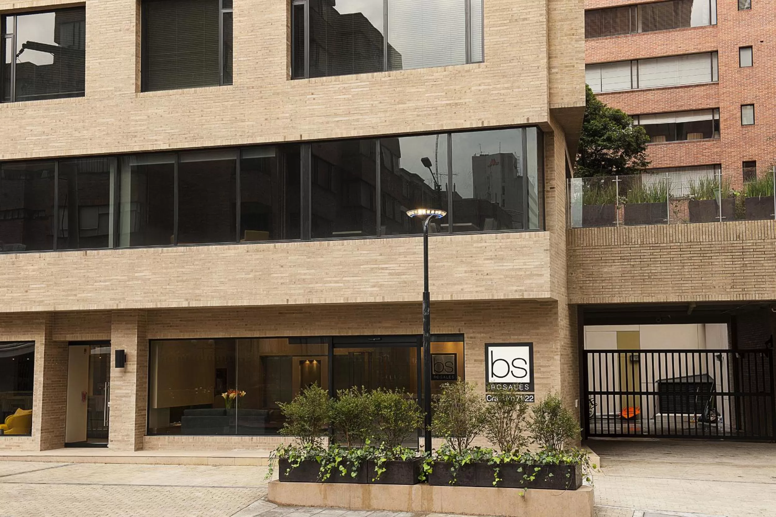 Facade/entrance in bs Rosales Hotel