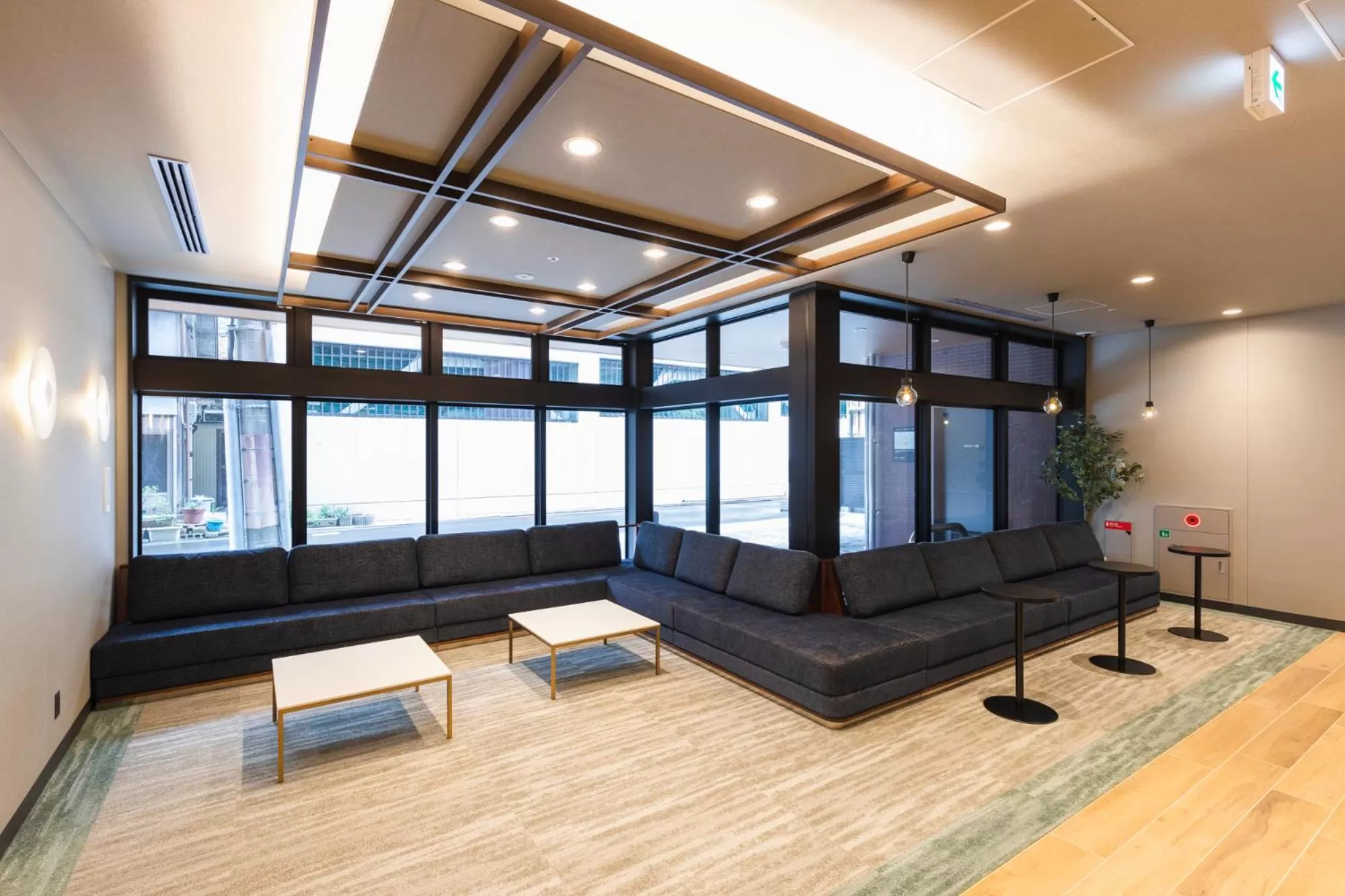 Lobby or reception in Sotetsu Fresa Inn Nagoya-Shinkansenguchi