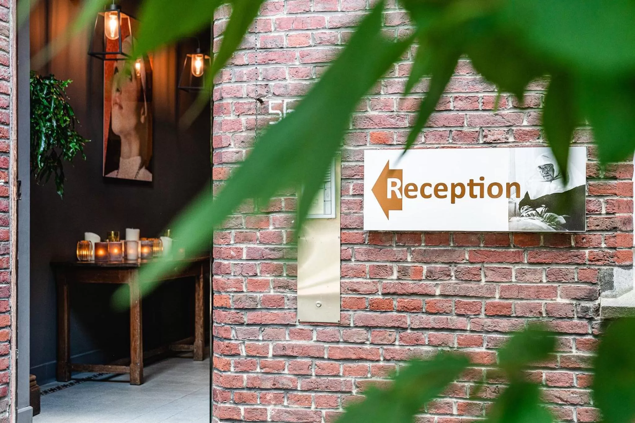 Facade/entrance in Guesthouse PoortAckere