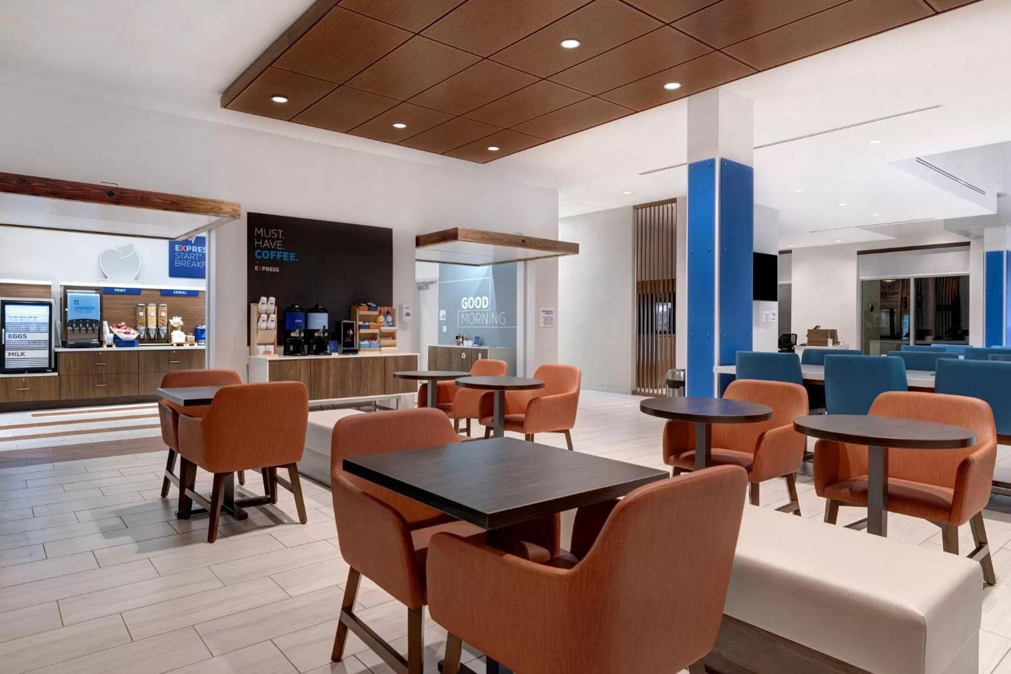 Property building in Holiday Inn Express & Suites - Glendale Downtown