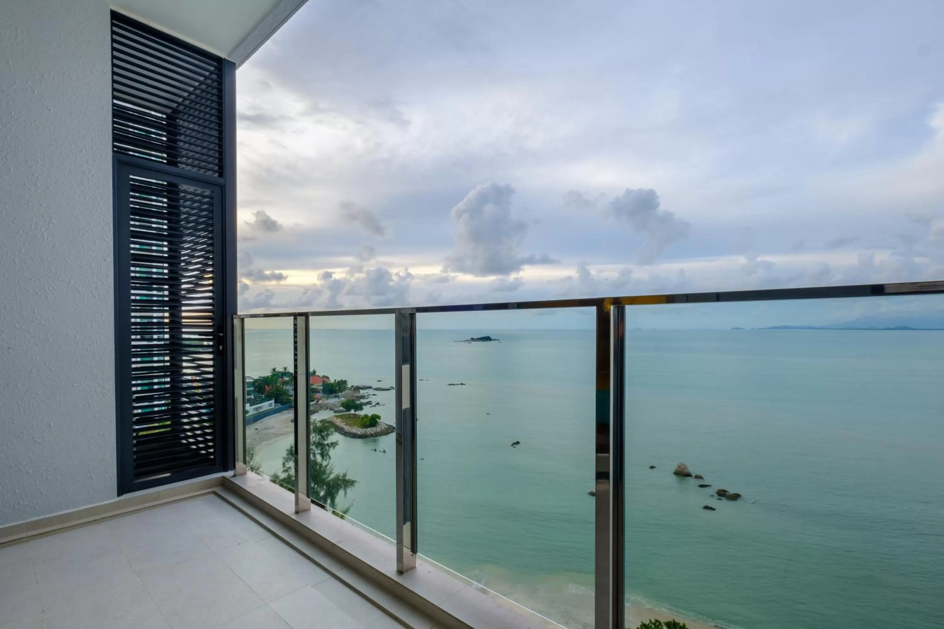 Balcony/Terrace in Tanjung Point Residences