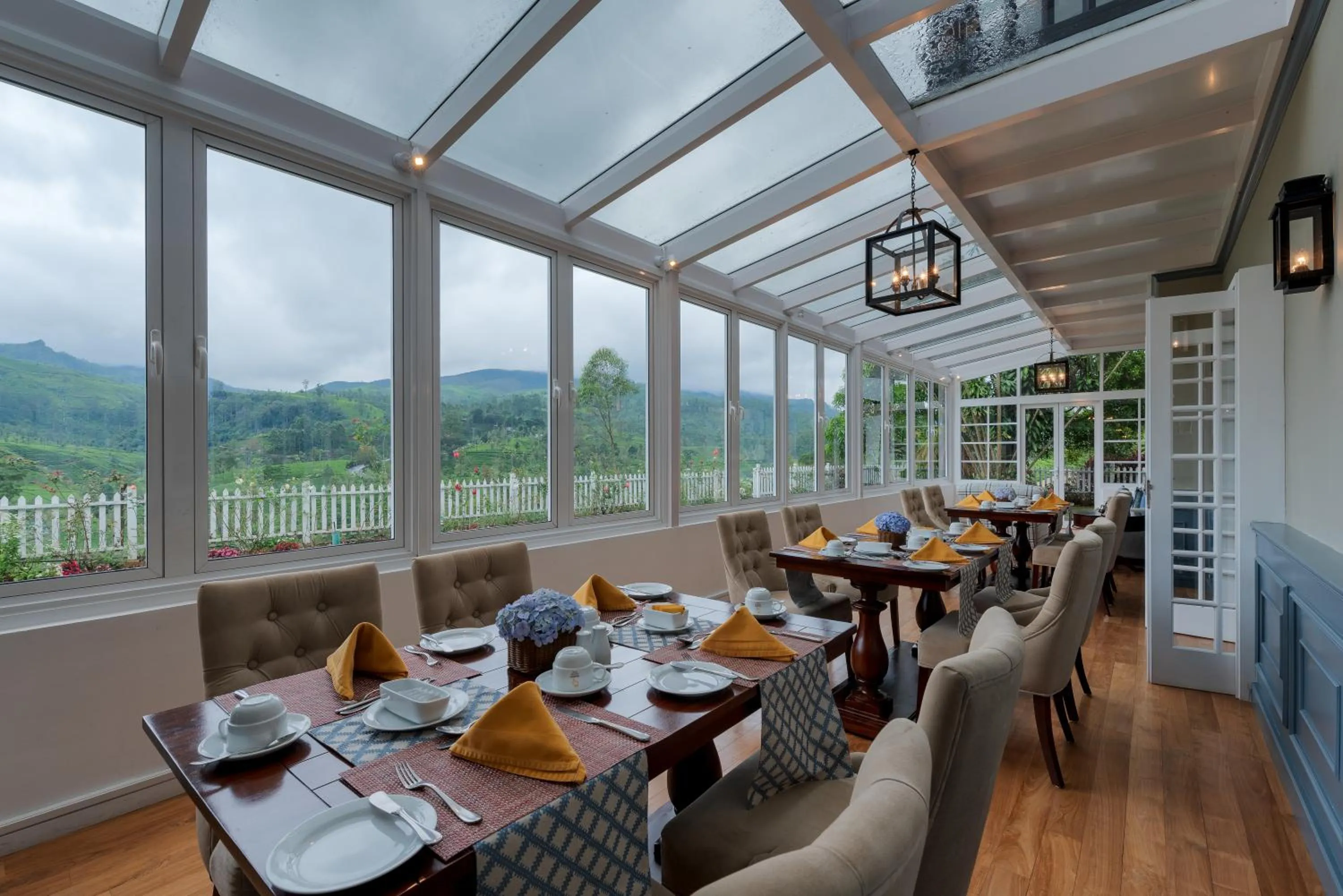 Restaurant/places to eat in Langdale Boutique Hotel by Amaya