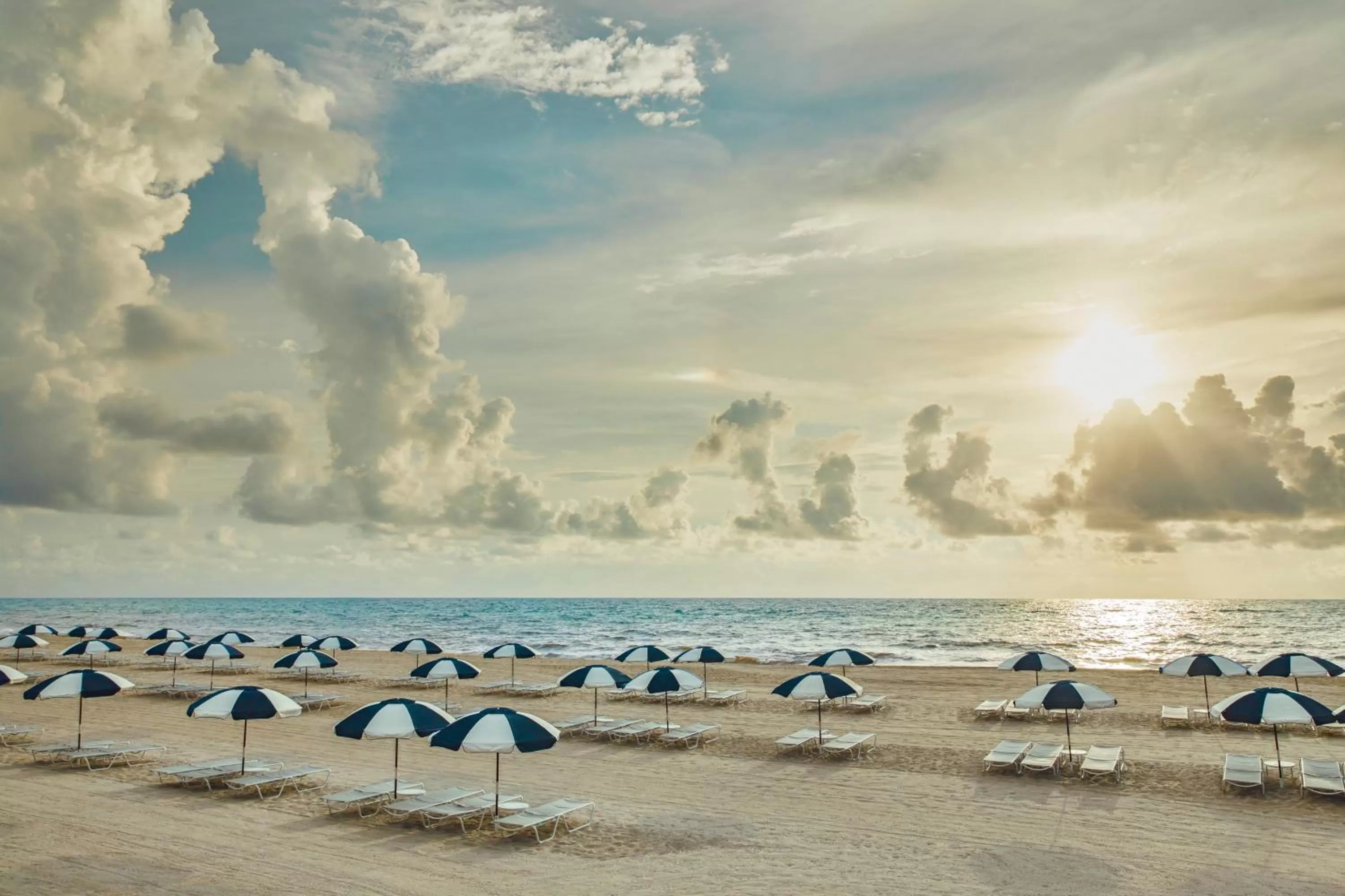 Property building in The Breakers Palm Beach