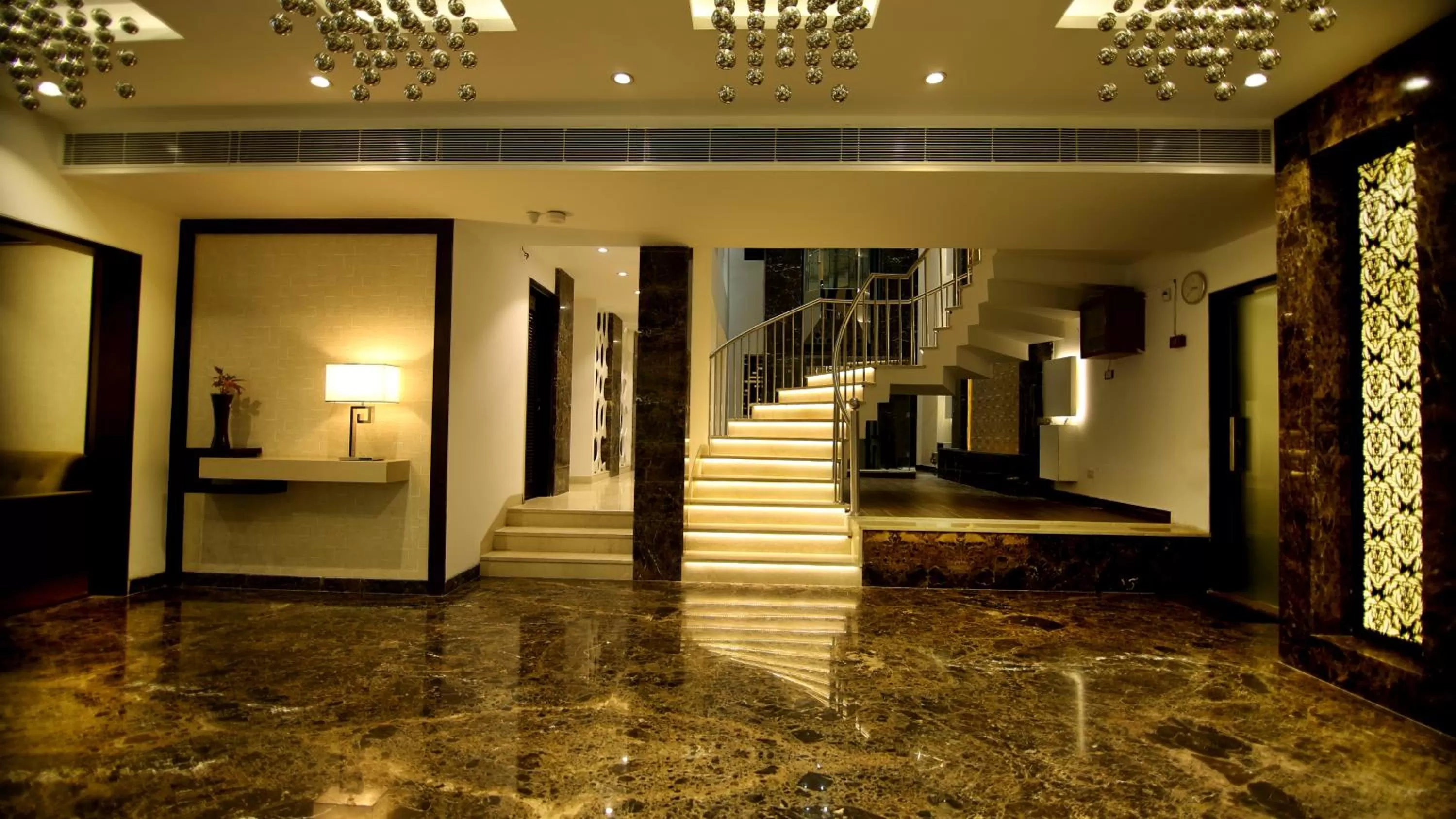Lobby or reception in Hotel The Prime Balaji Deluxe, City Centre, With Free Airport Pickup
