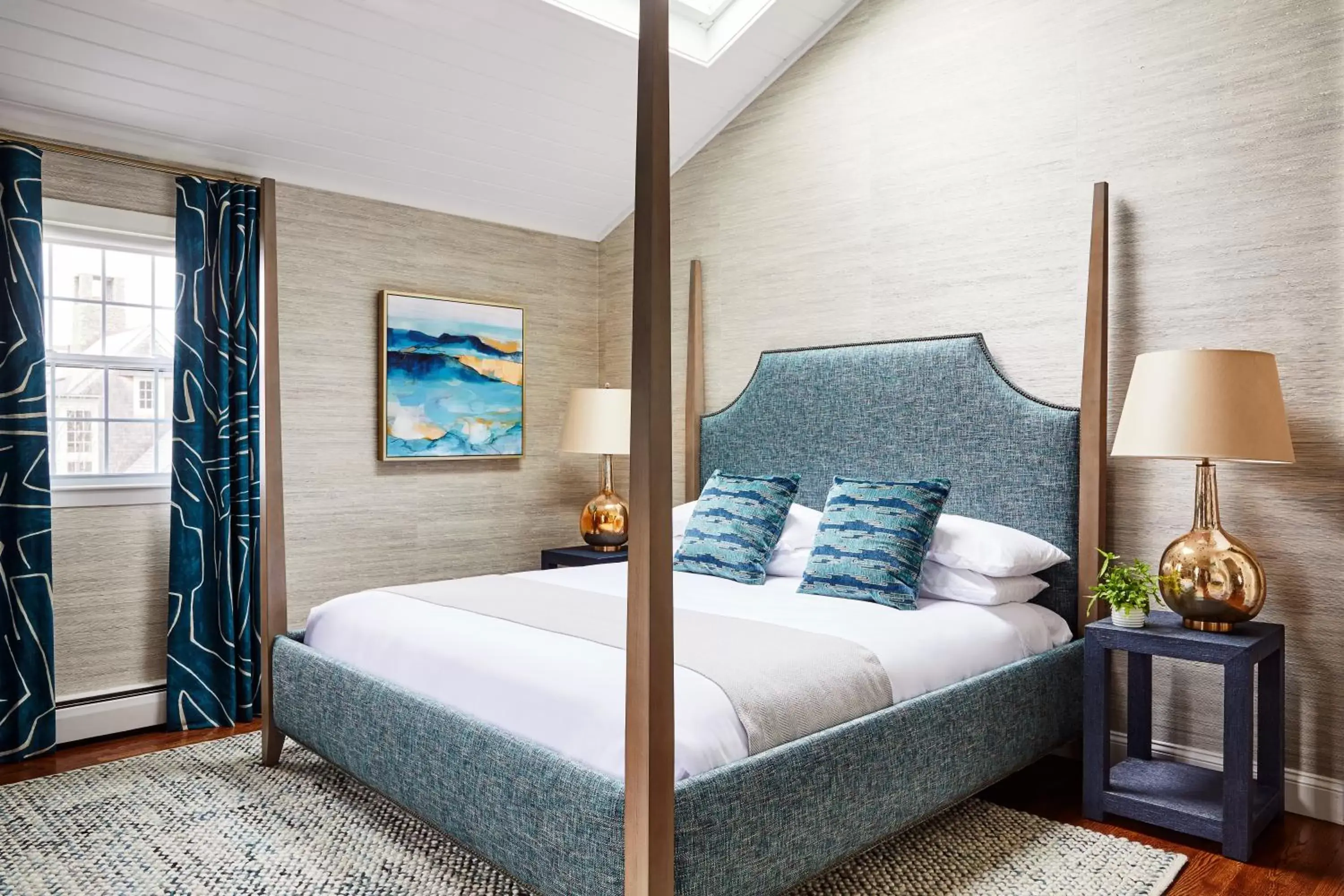 Cliff Suite in The Cliffside Inn Cliff Suite in The Cliffside Inn