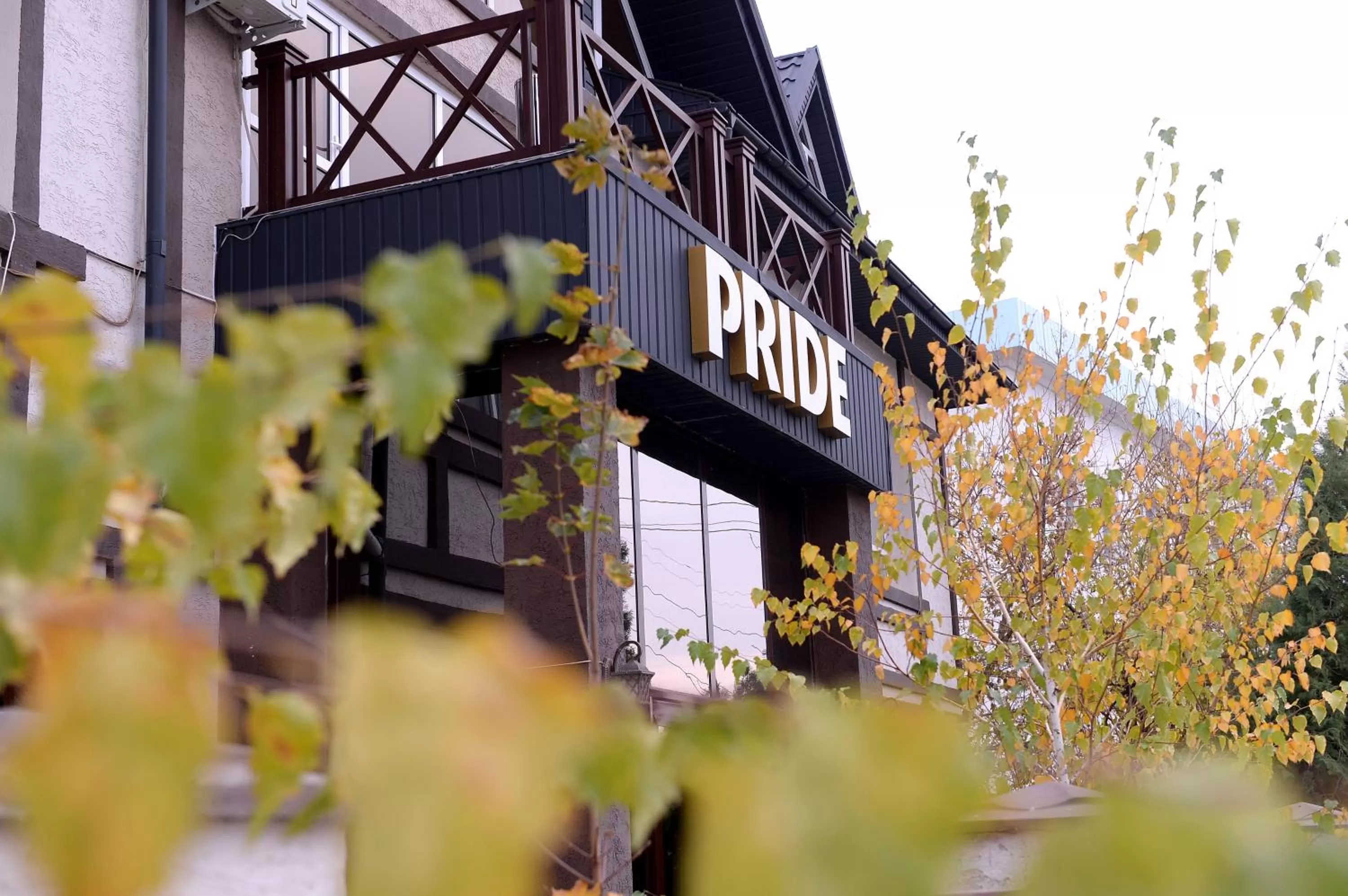 Facade/entrance in Pride Hotel