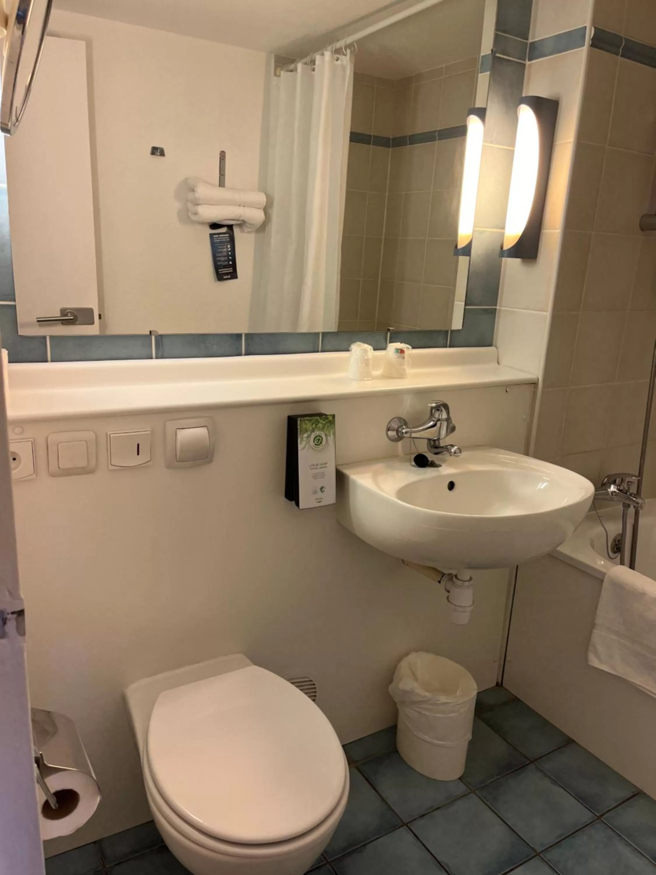 Kyriad Direct Marseille Ouest - Martigues