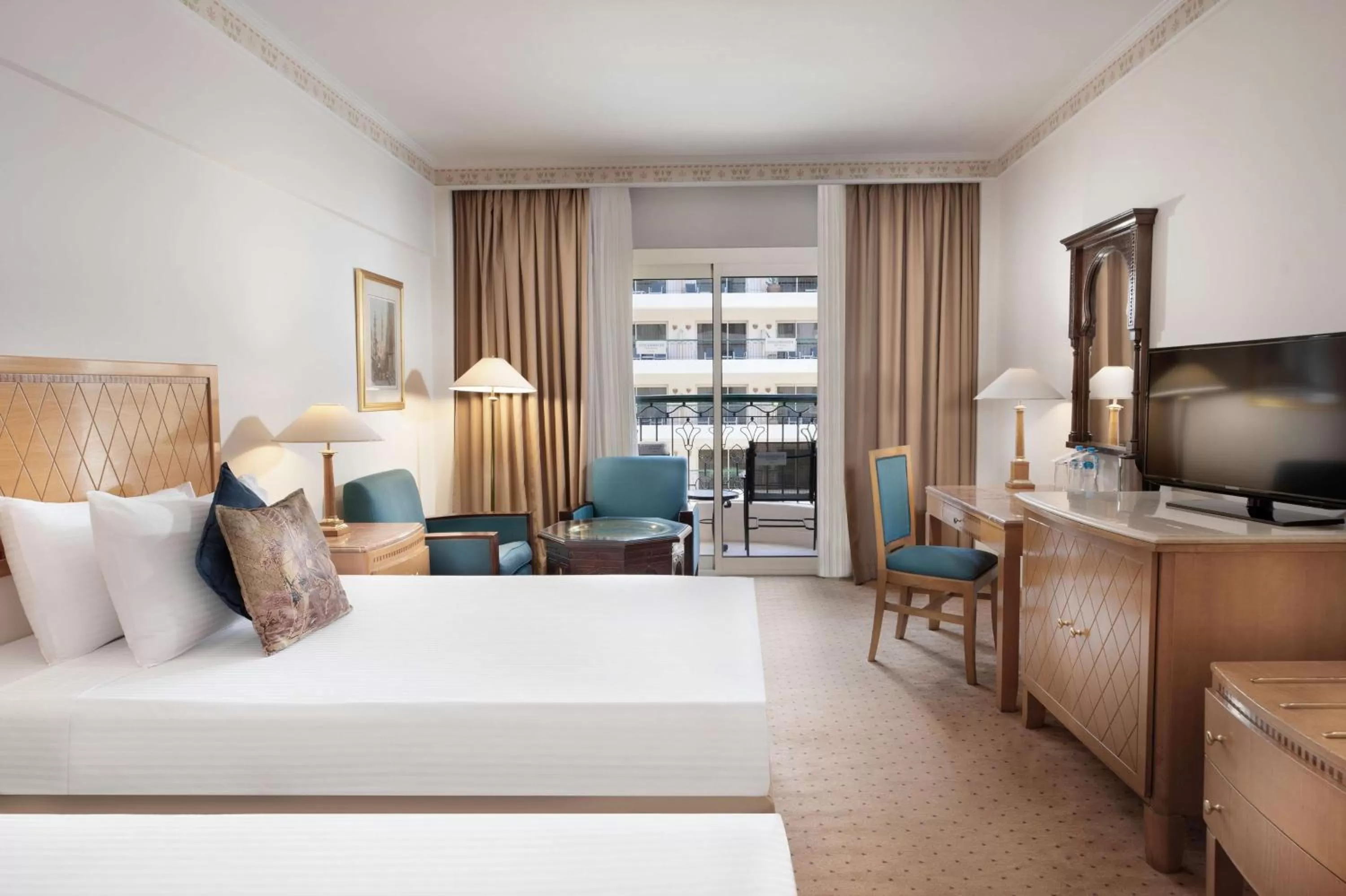 Classic Patio View Room in Steigenberger Nile Palace Luxor - Convention Center