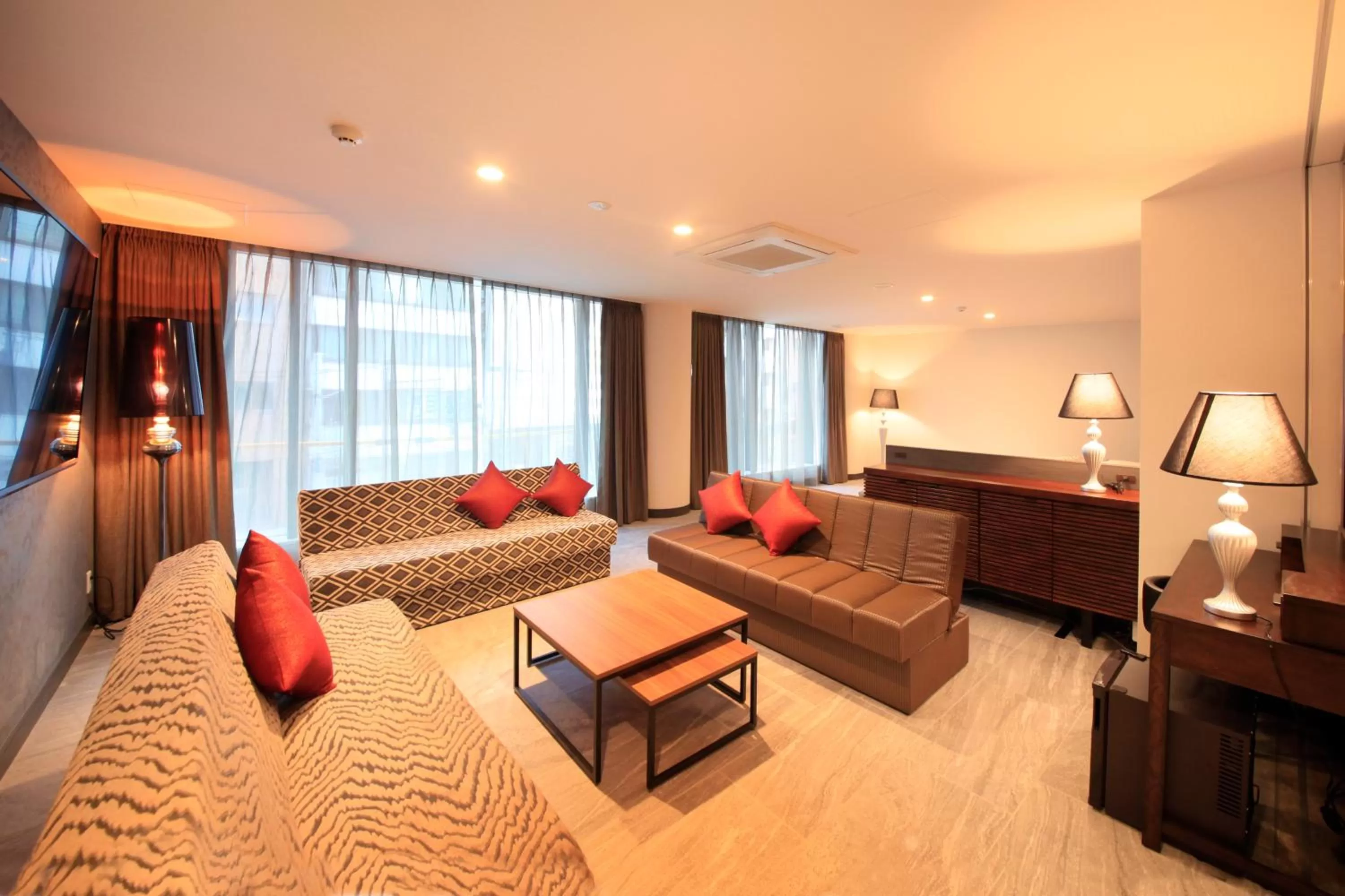 Photo of the whole room in Centurion Hotel Ueno