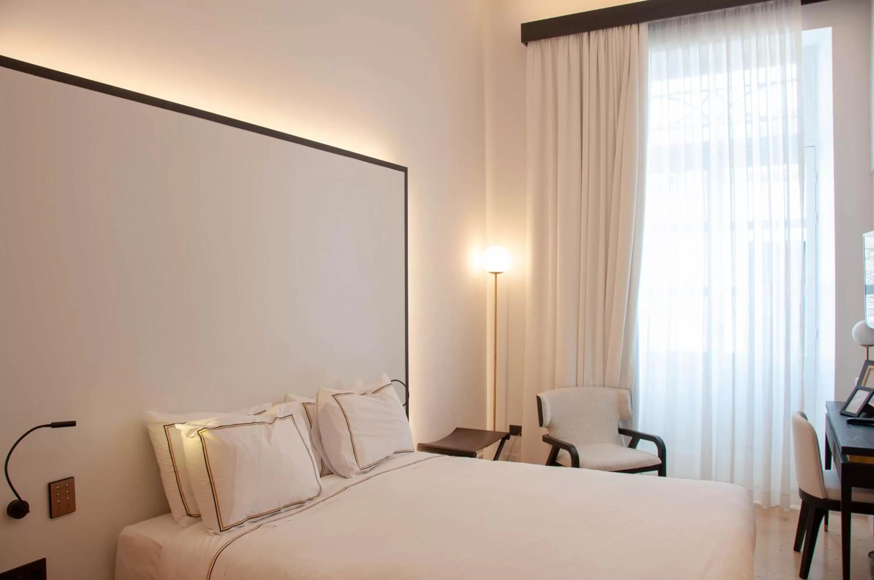 Bed in S Paul City Hotel