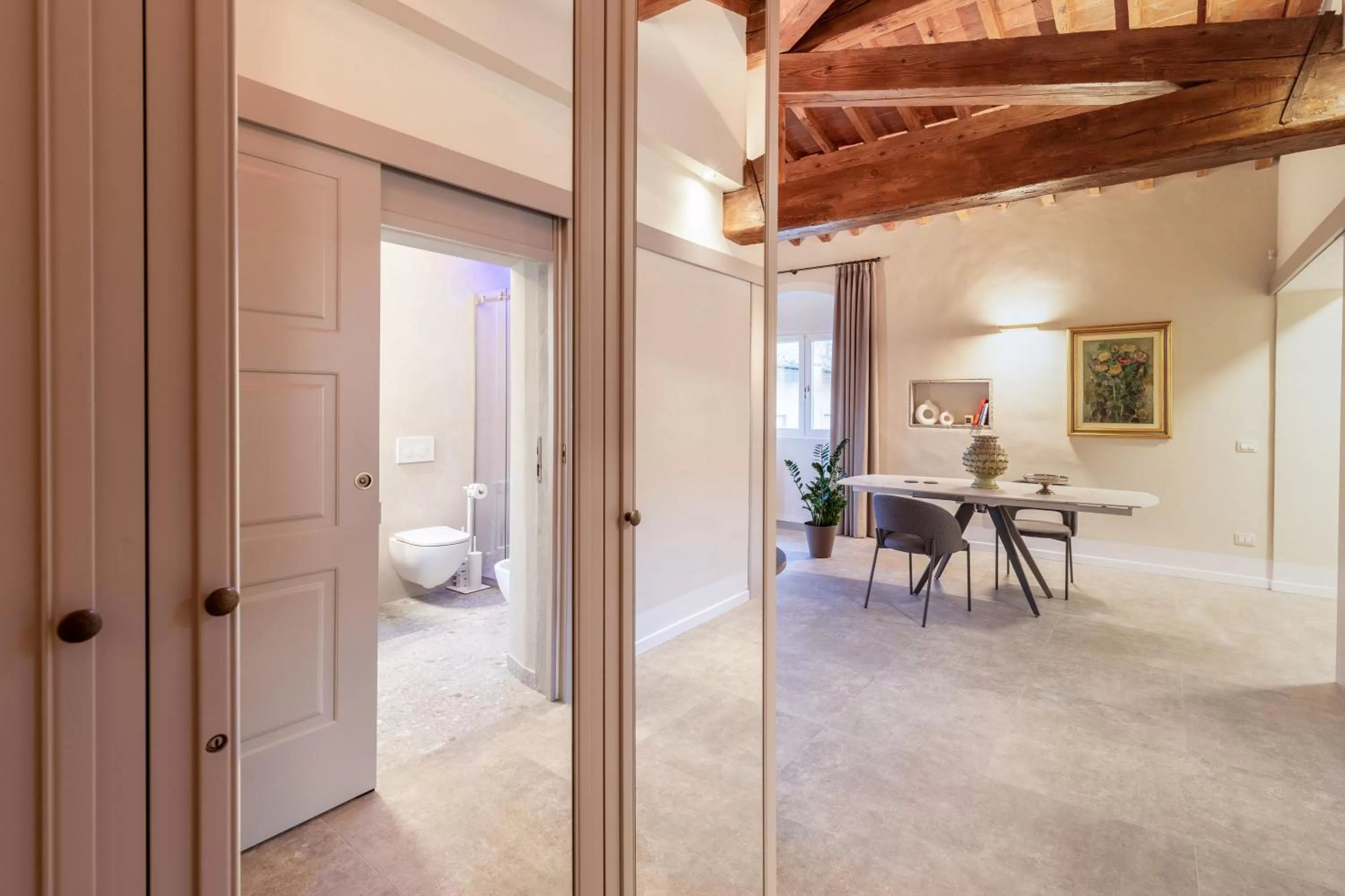 Bedroom in Dimora Le Torri - Boutique Luxury Suites in Florence Historic Centre - Adults Only