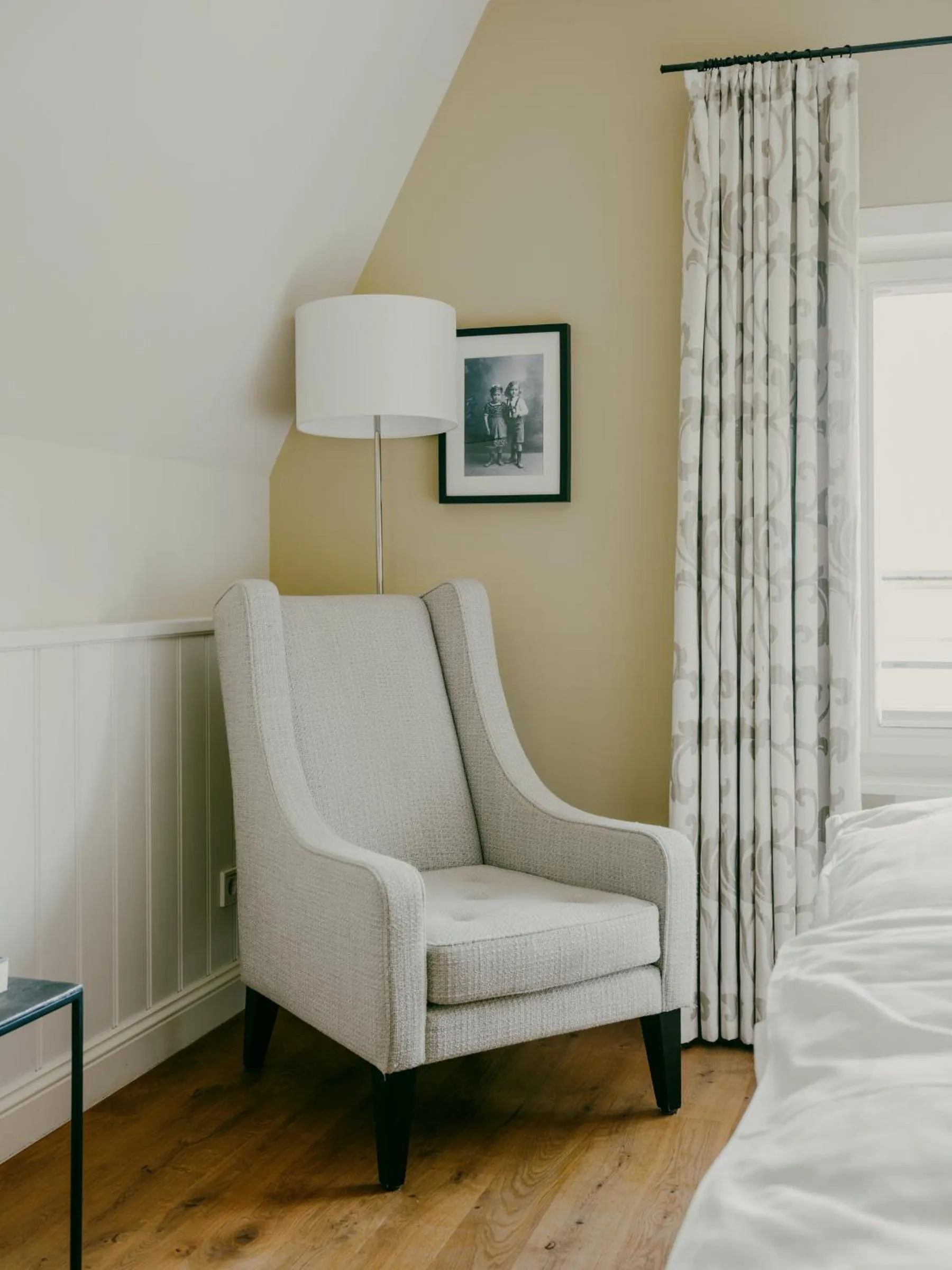 Seating area, Bed in Bad Hotel Überlingen