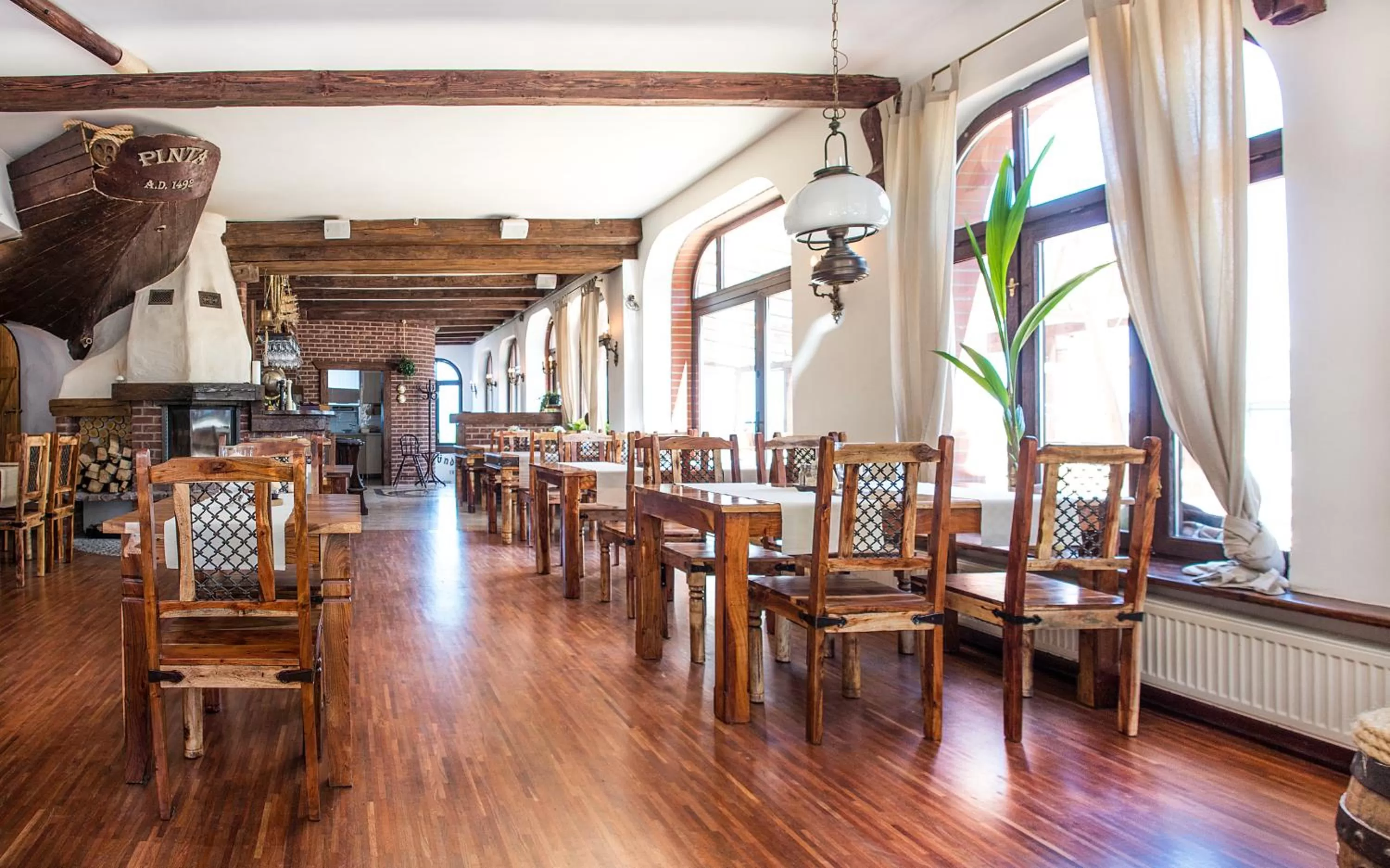 Restaurant/places to eat in COLUMBUS Apartamenty Ustka - Limanowskiego 1