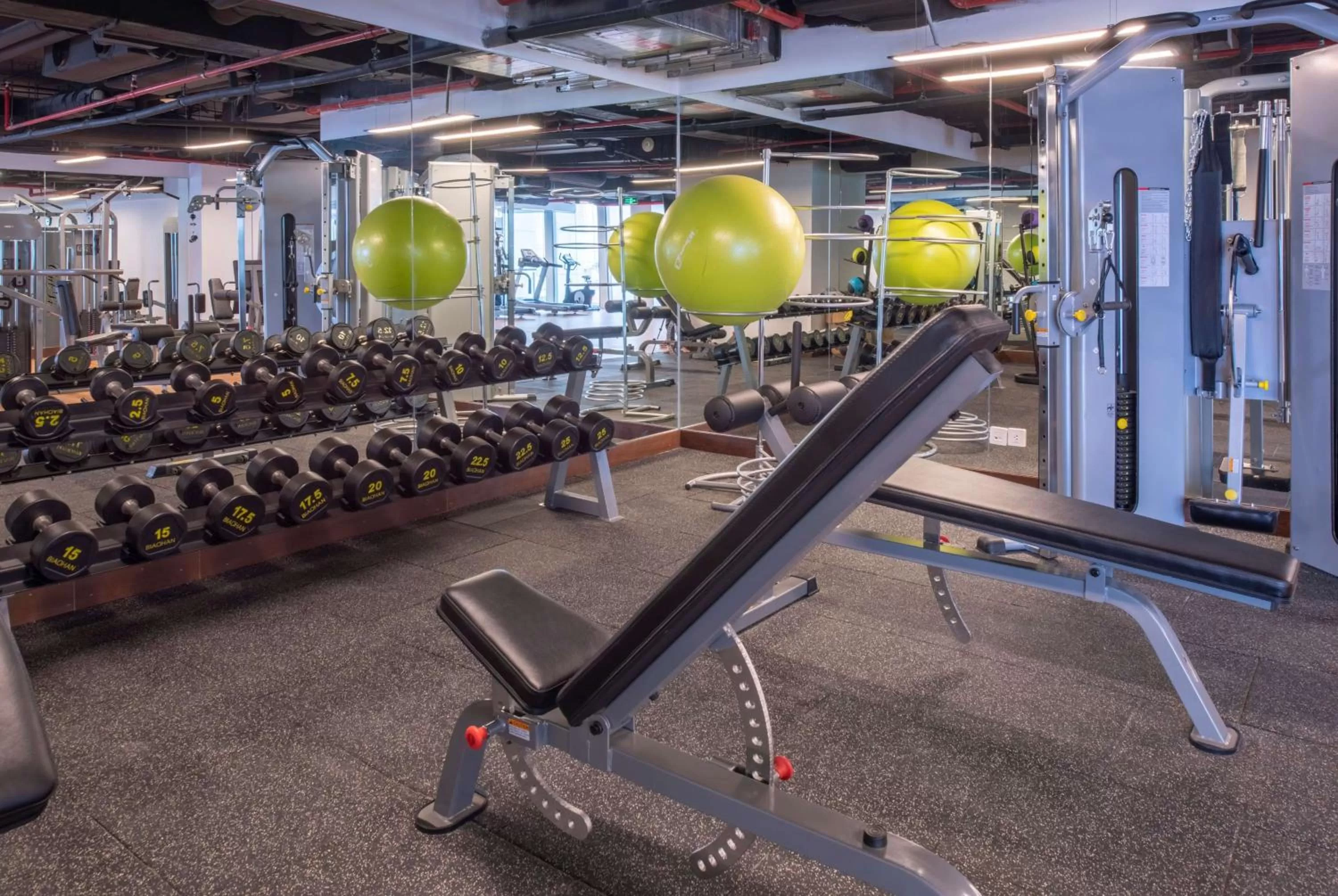 Fitness centre/facilities in Wyndham Garden Hanoi