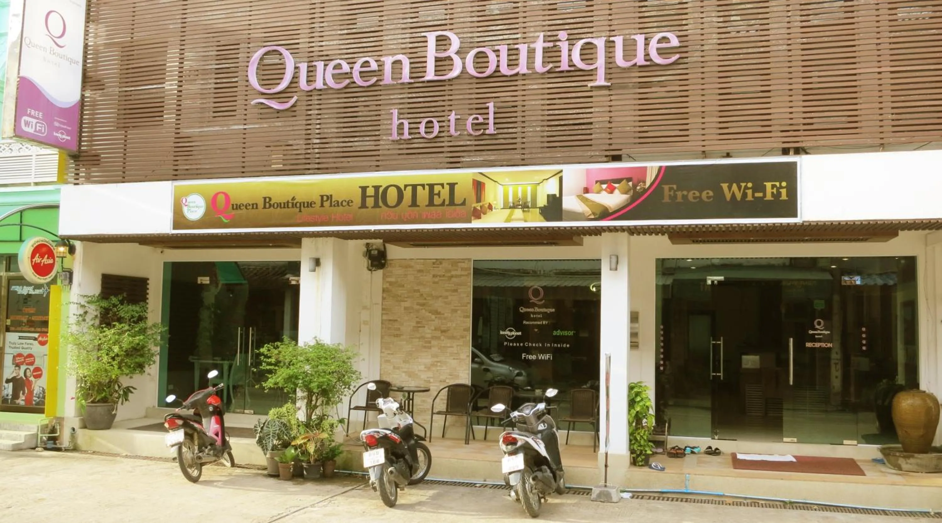 Property building in Queen Boutique Hotel Chaweng