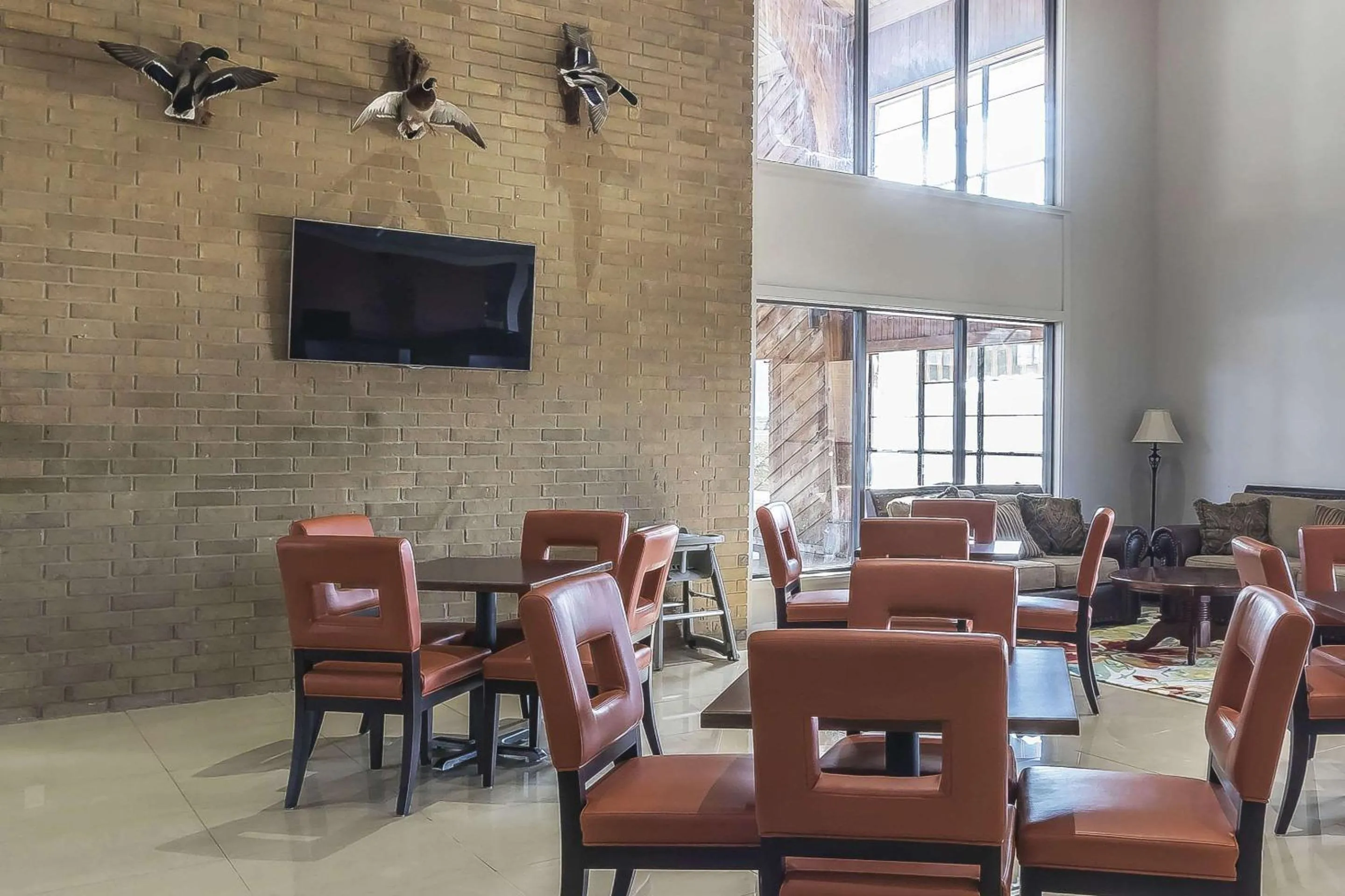 Lobby or reception in Quality Inn & Suites Stuttgart North