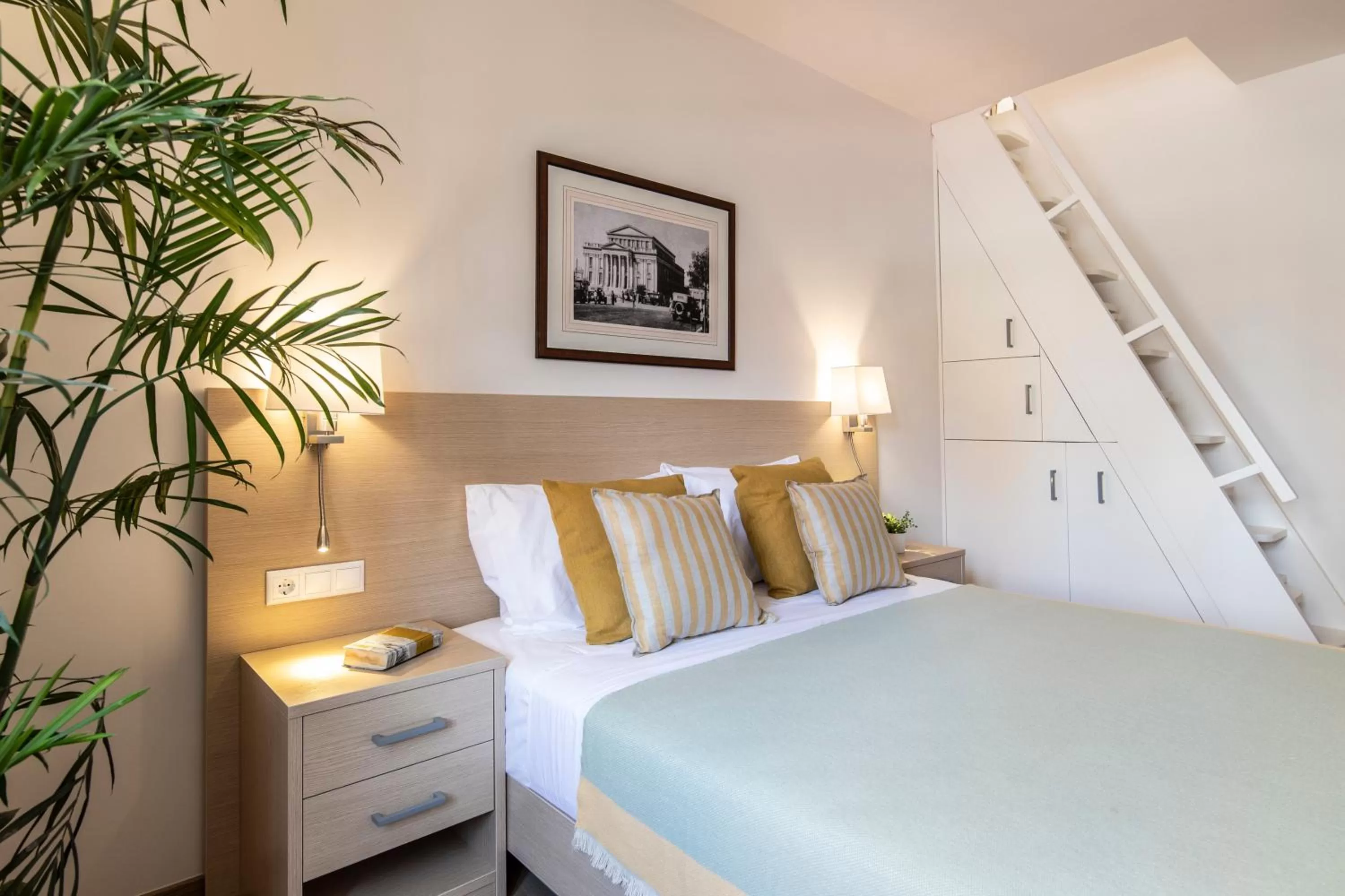 Bed in Gallery Suites & Residences Piraeus