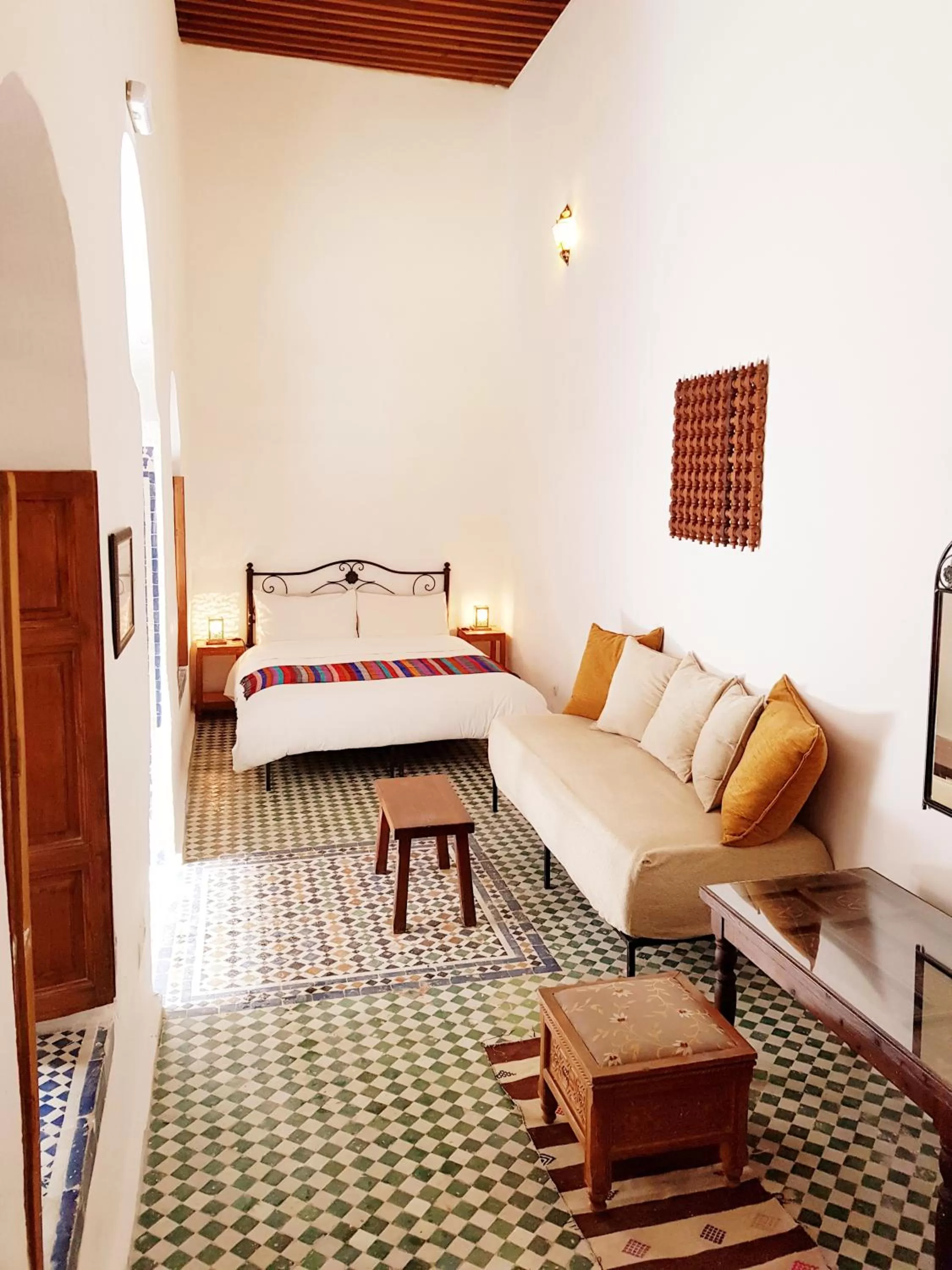 Photo of the whole room, Seating Area in Riad Inspira