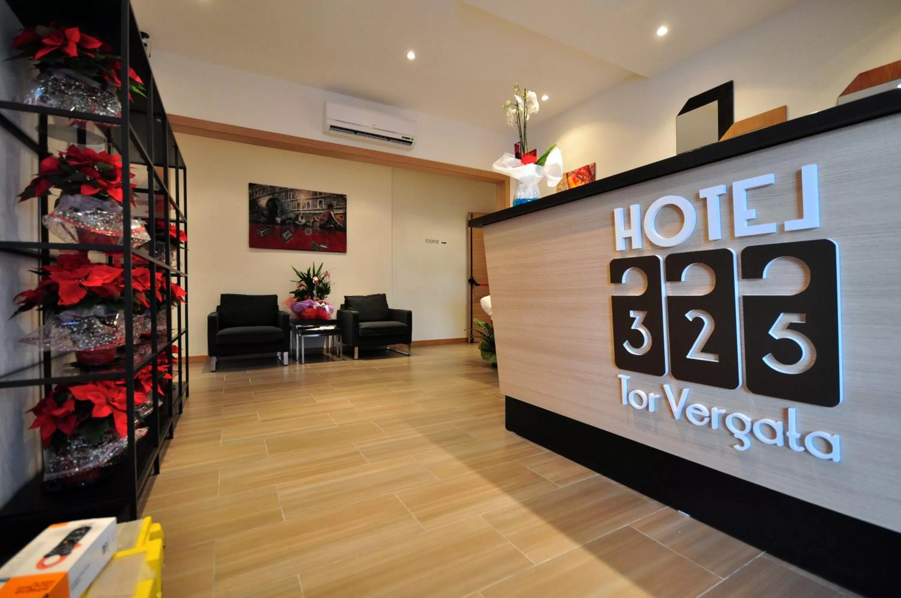 Lobby or reception in Hotel 325 Tor Vergata