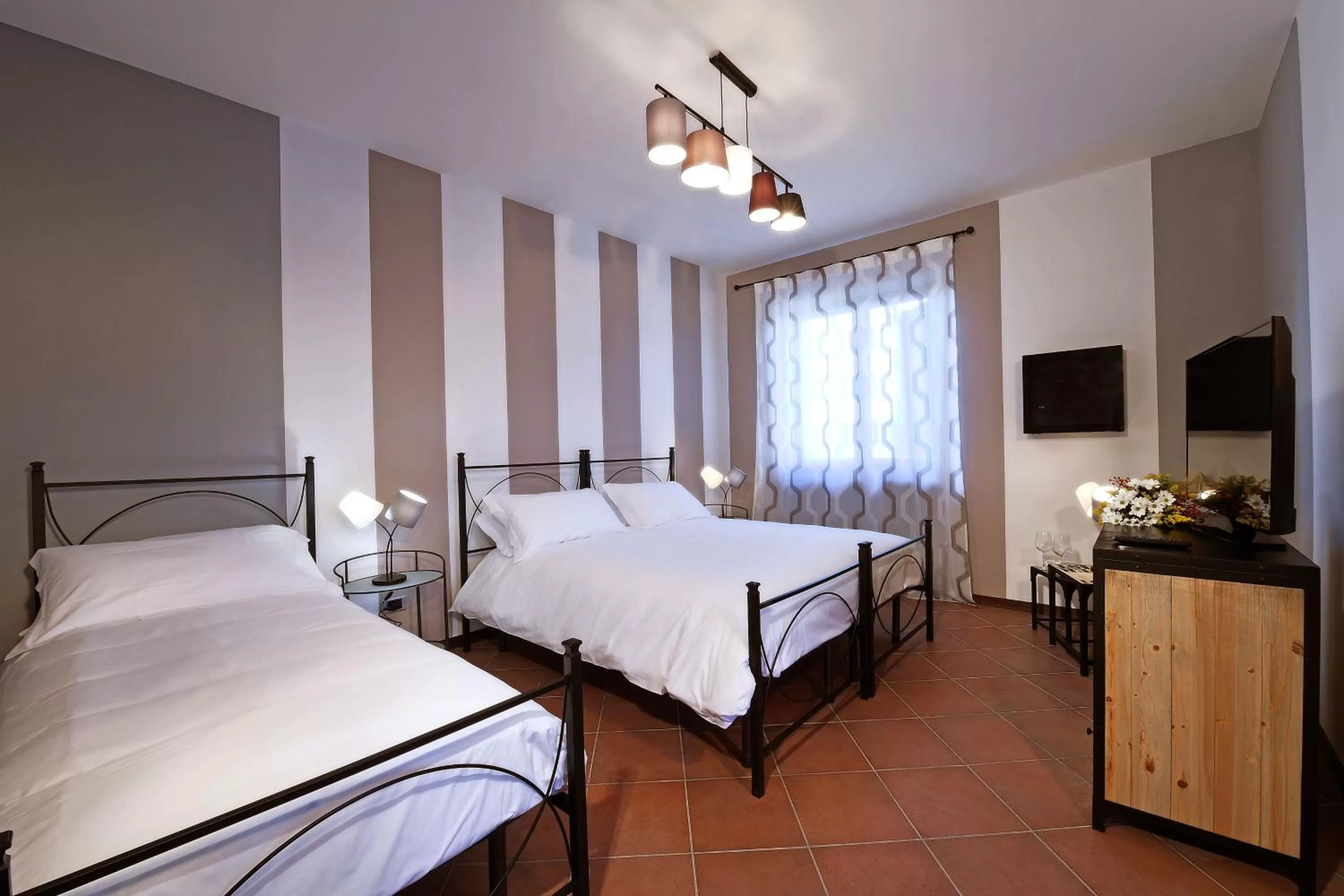Bed in Panoramic Villa Garassino - country rooms and fine restaurant