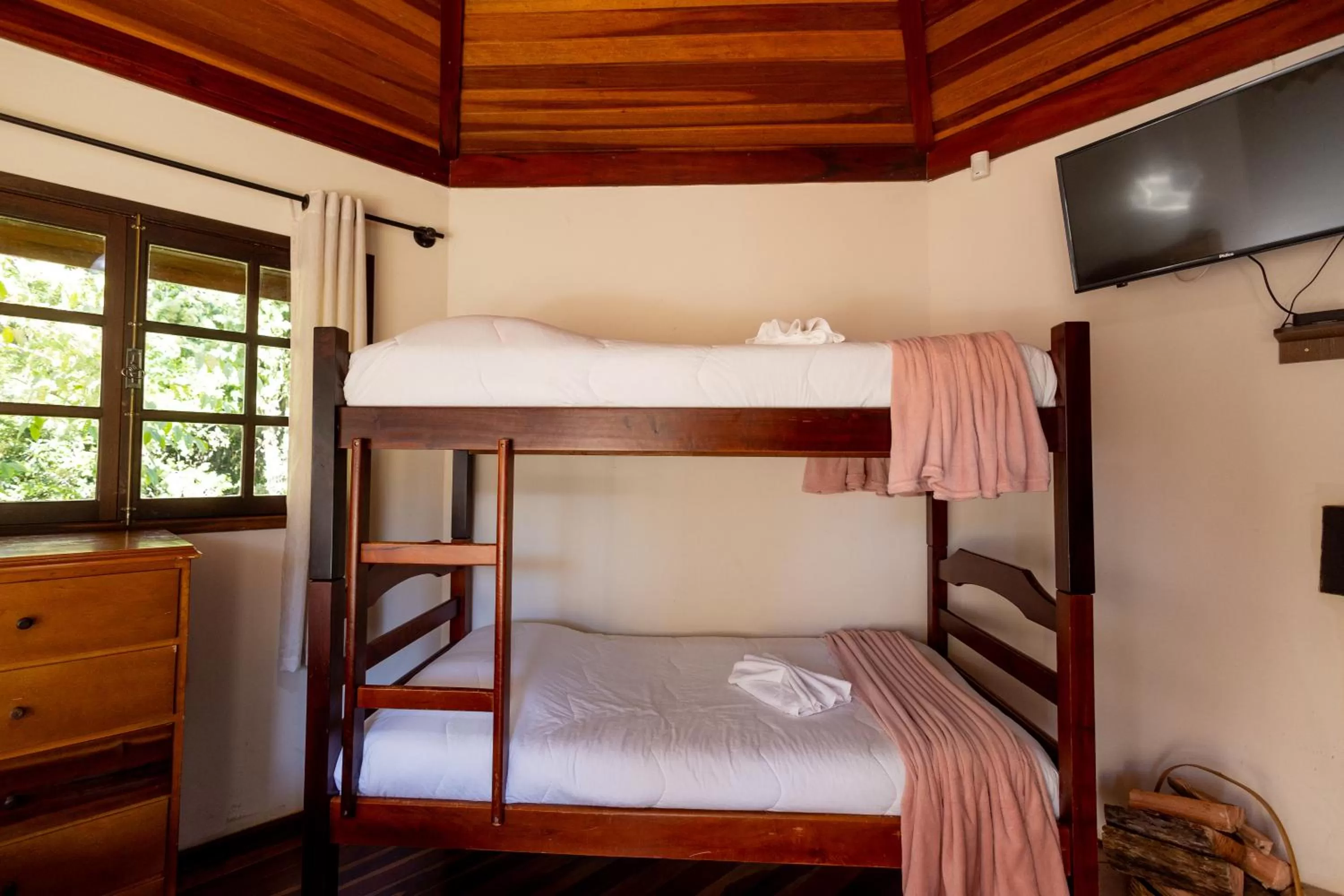 Bunk Bed in Chalés 3 Pinheiros