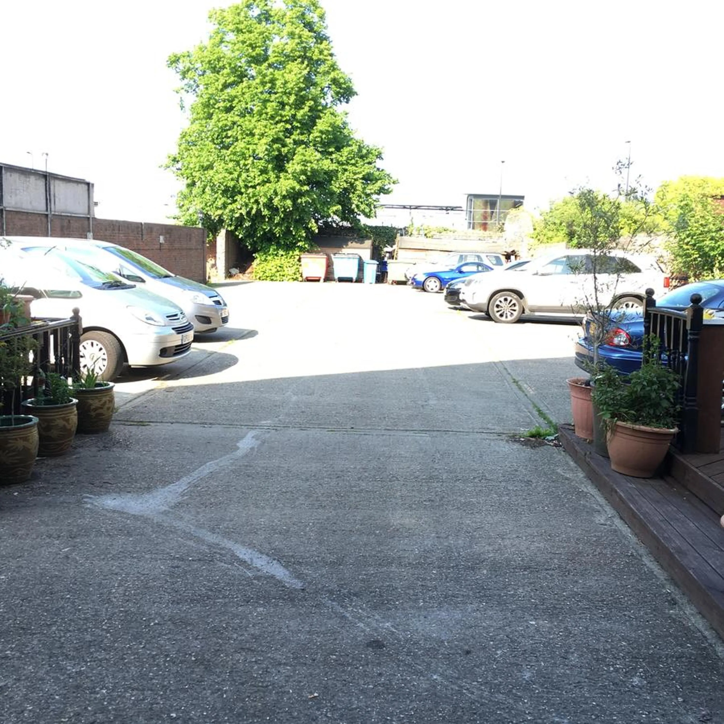 Property building in The Gordon House Hotel