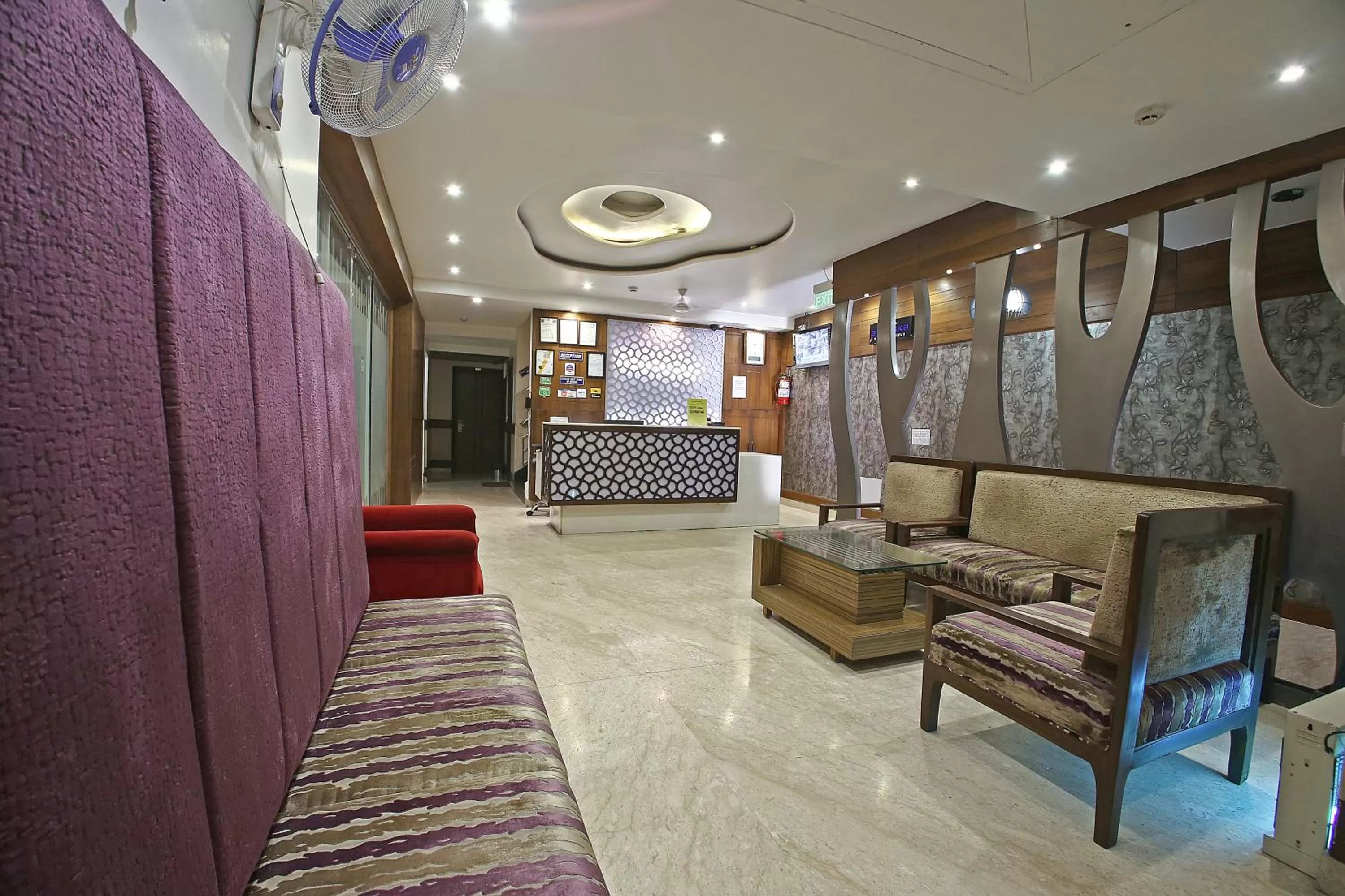 Lobby or reception in Hotel Emerald