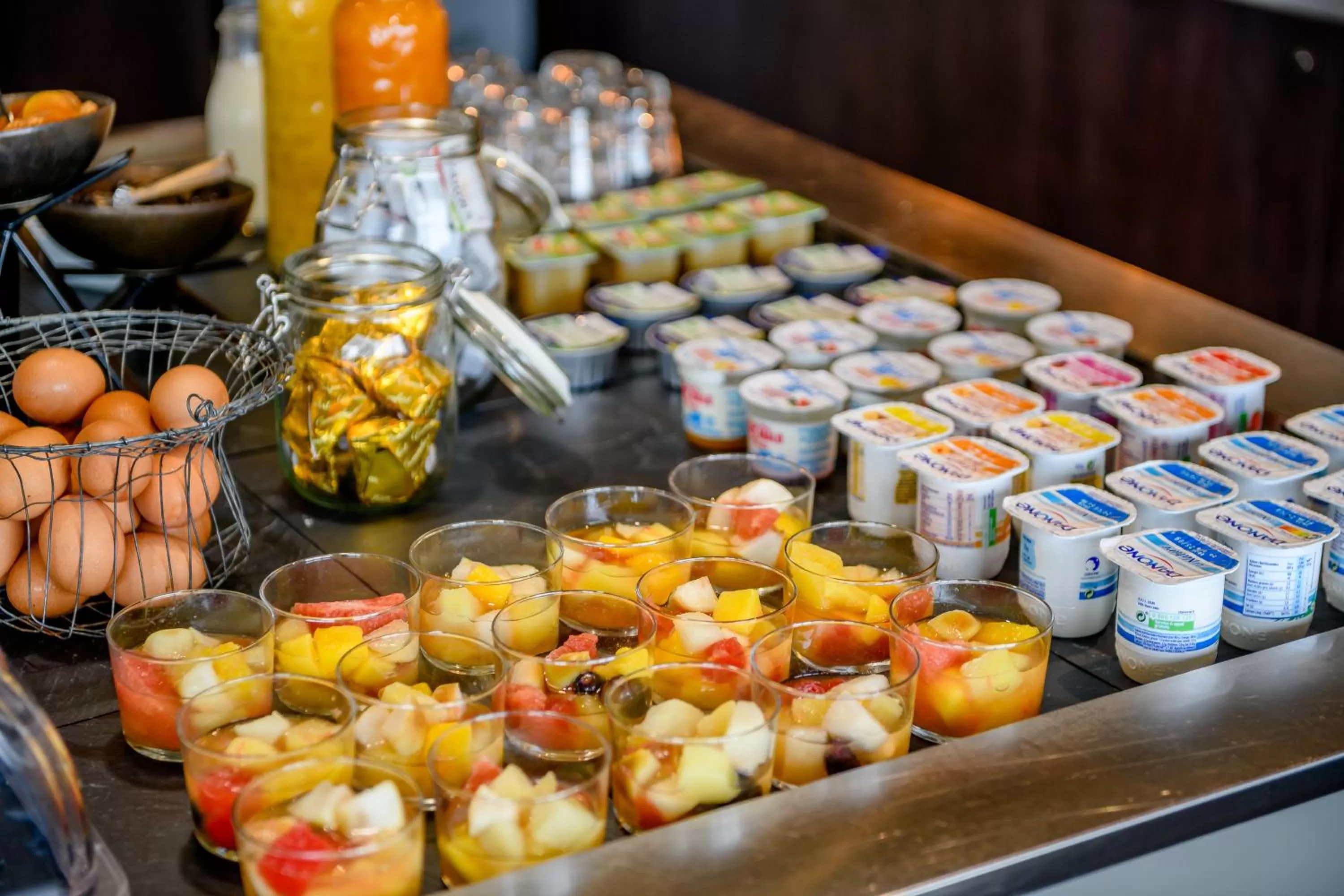 Continental breakfast in Comfort Aparthotel Bordeaux Begles Arena