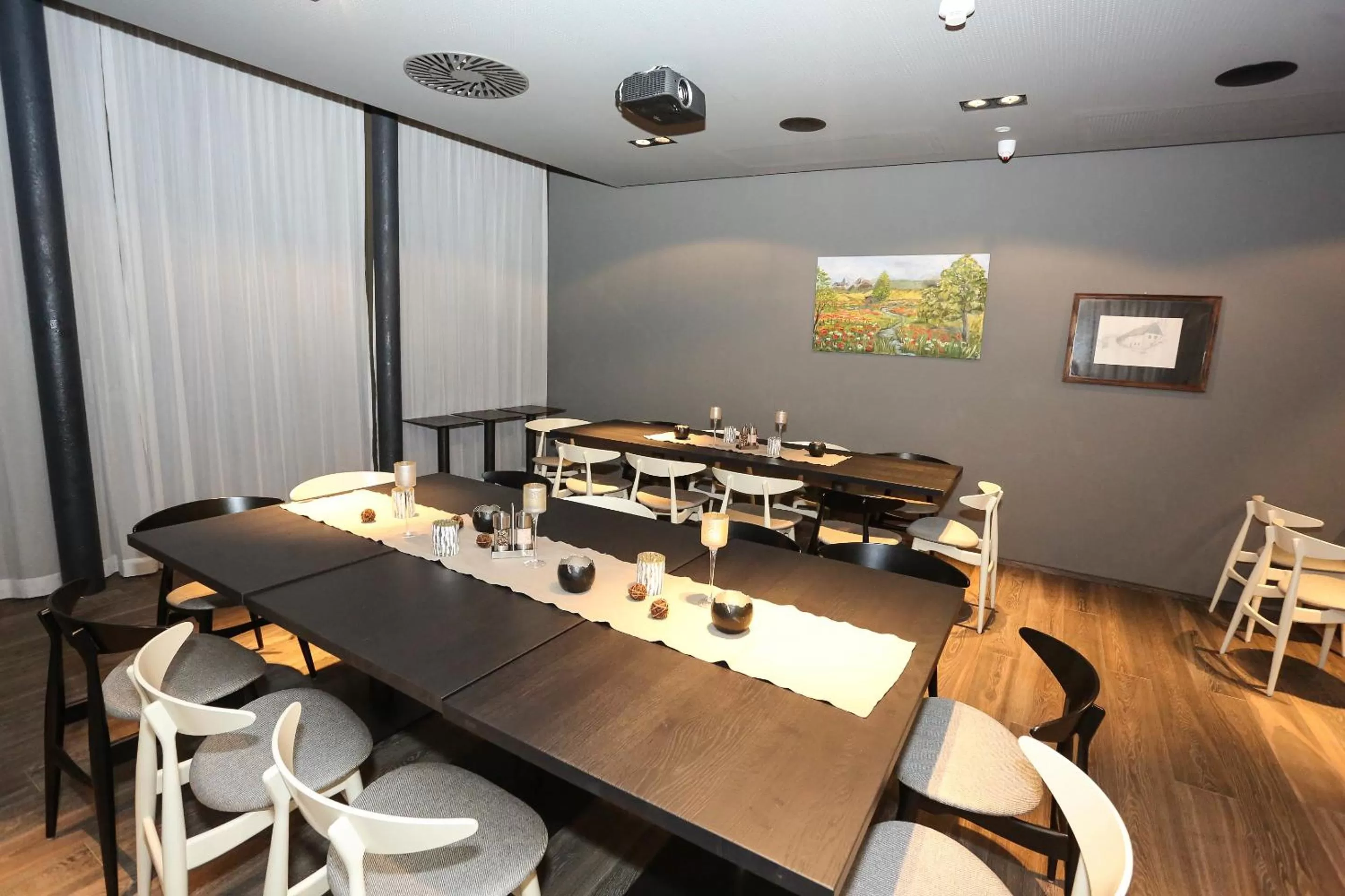 Restaurant/places to eat in Badhaus - Hotel/Restaurant/Café