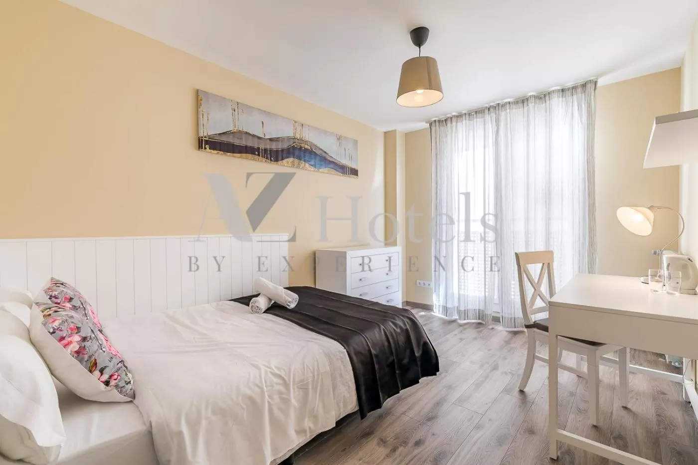 Photo of the whole room, Bed in AYZ Villegas - Auto check-in property