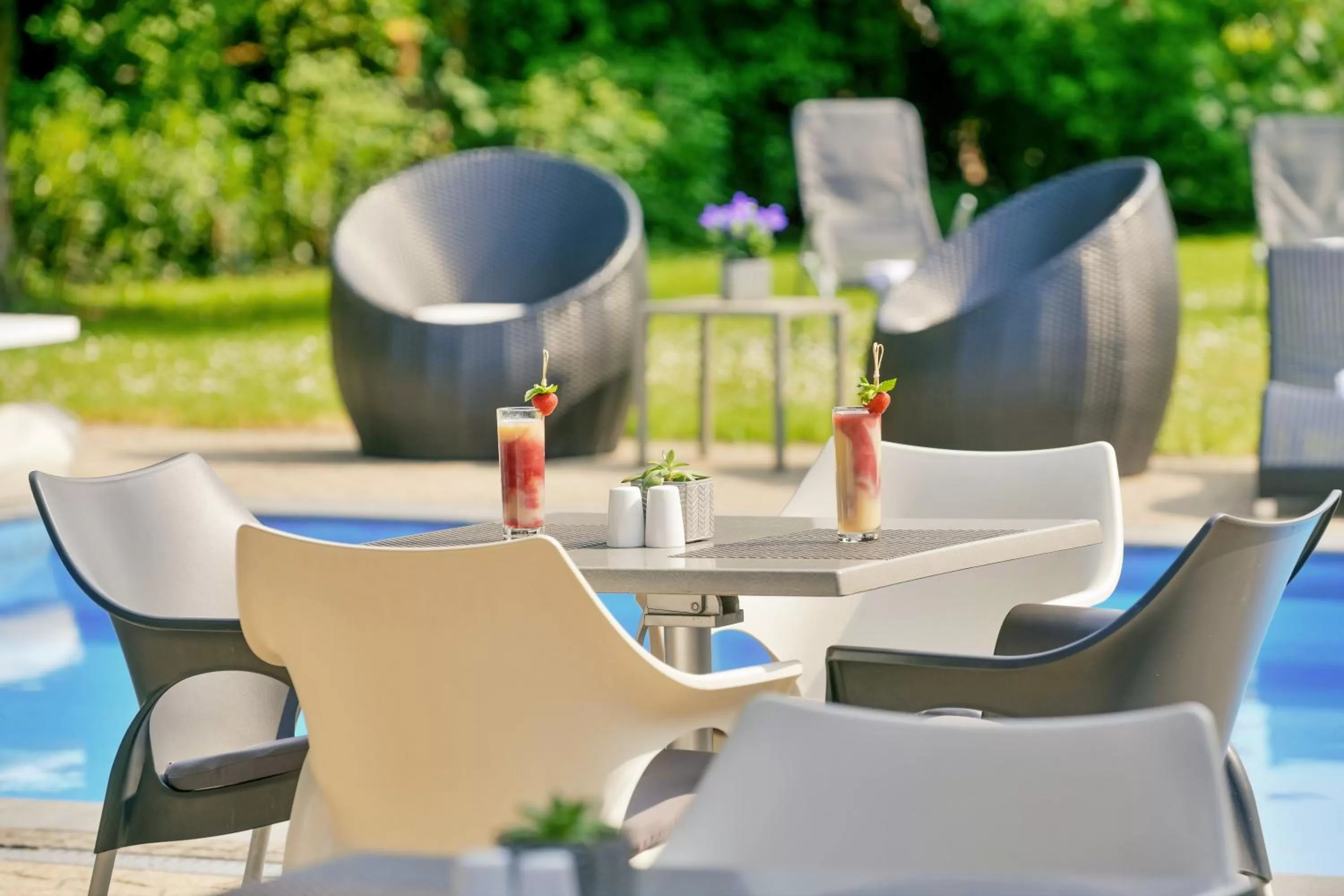 Restaurant/places to eat in Mercure Aachen Europaplatz