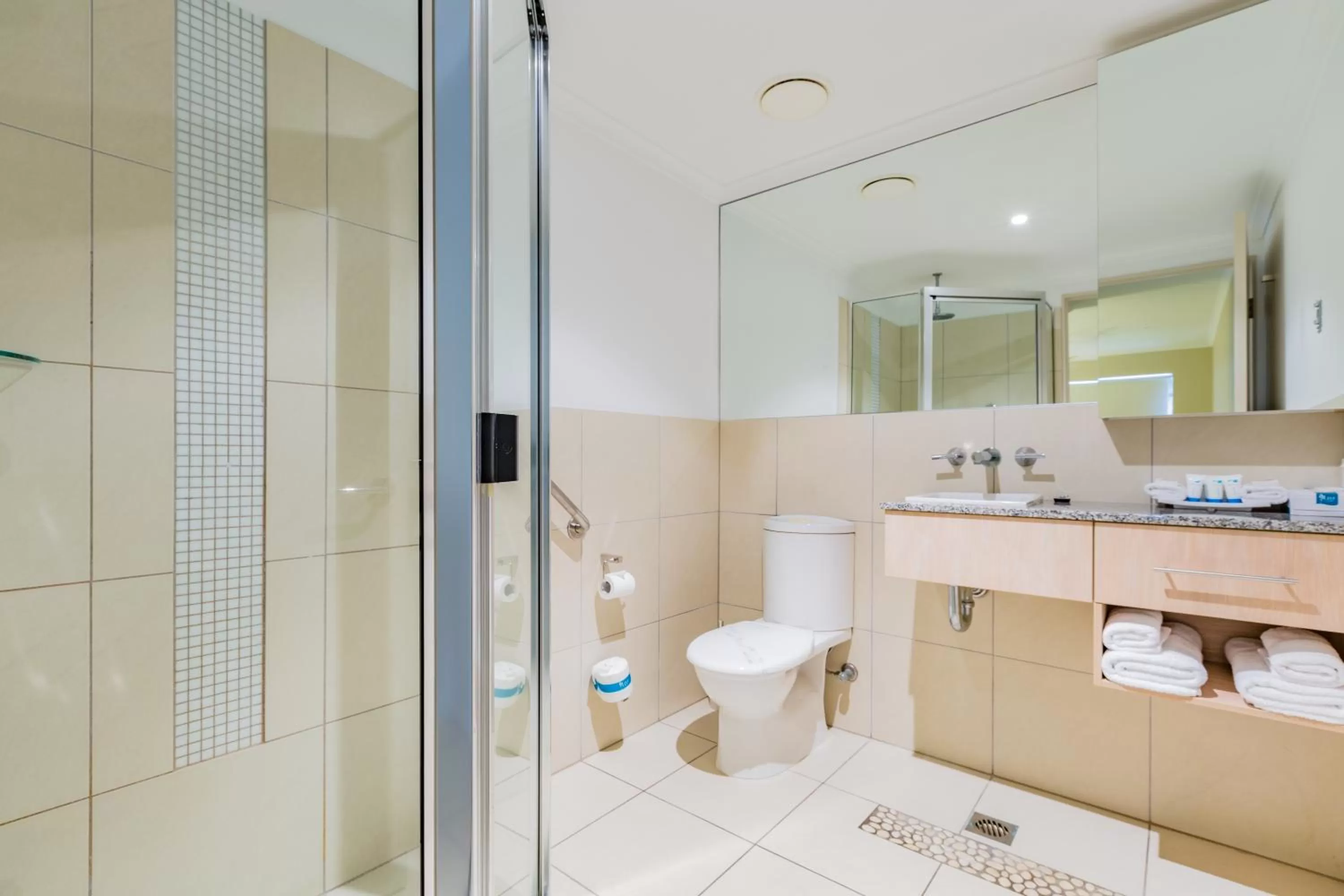 Bathroom in Sea Point on Trinity Beach