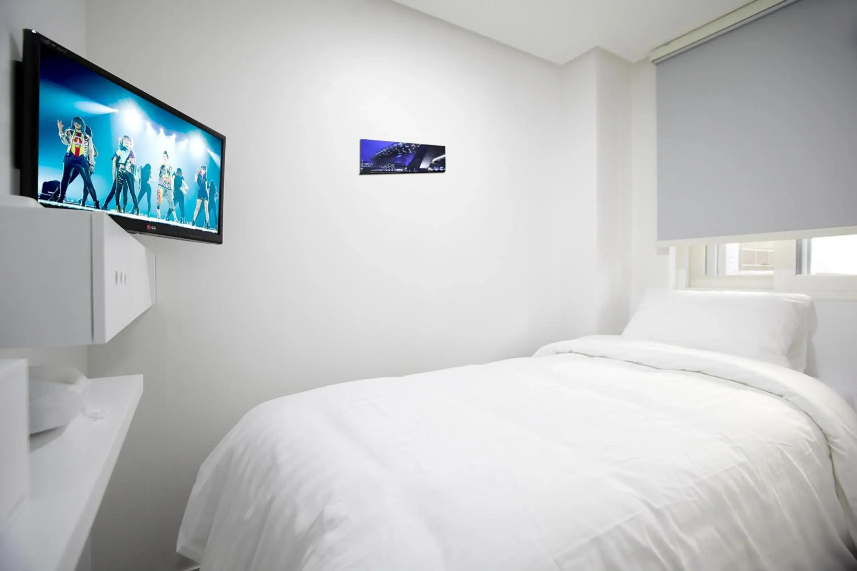 Single Room in K-POP Hotel Seoul Tower Single Room in K-POP Hotel Seoul Tower