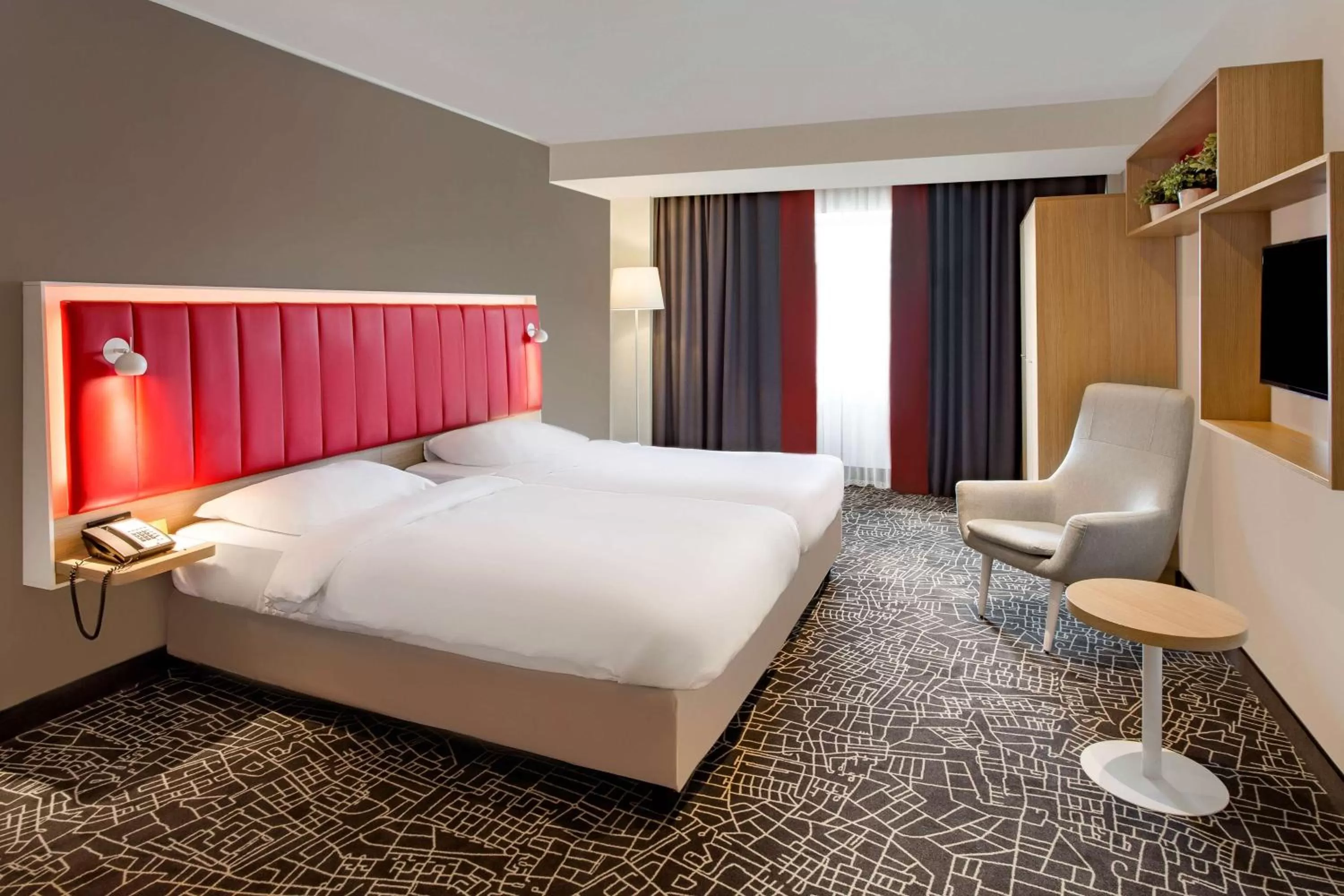 Photo of the whole room, Bed in Park Inn by Radisson Bucharest Hotel & Residence