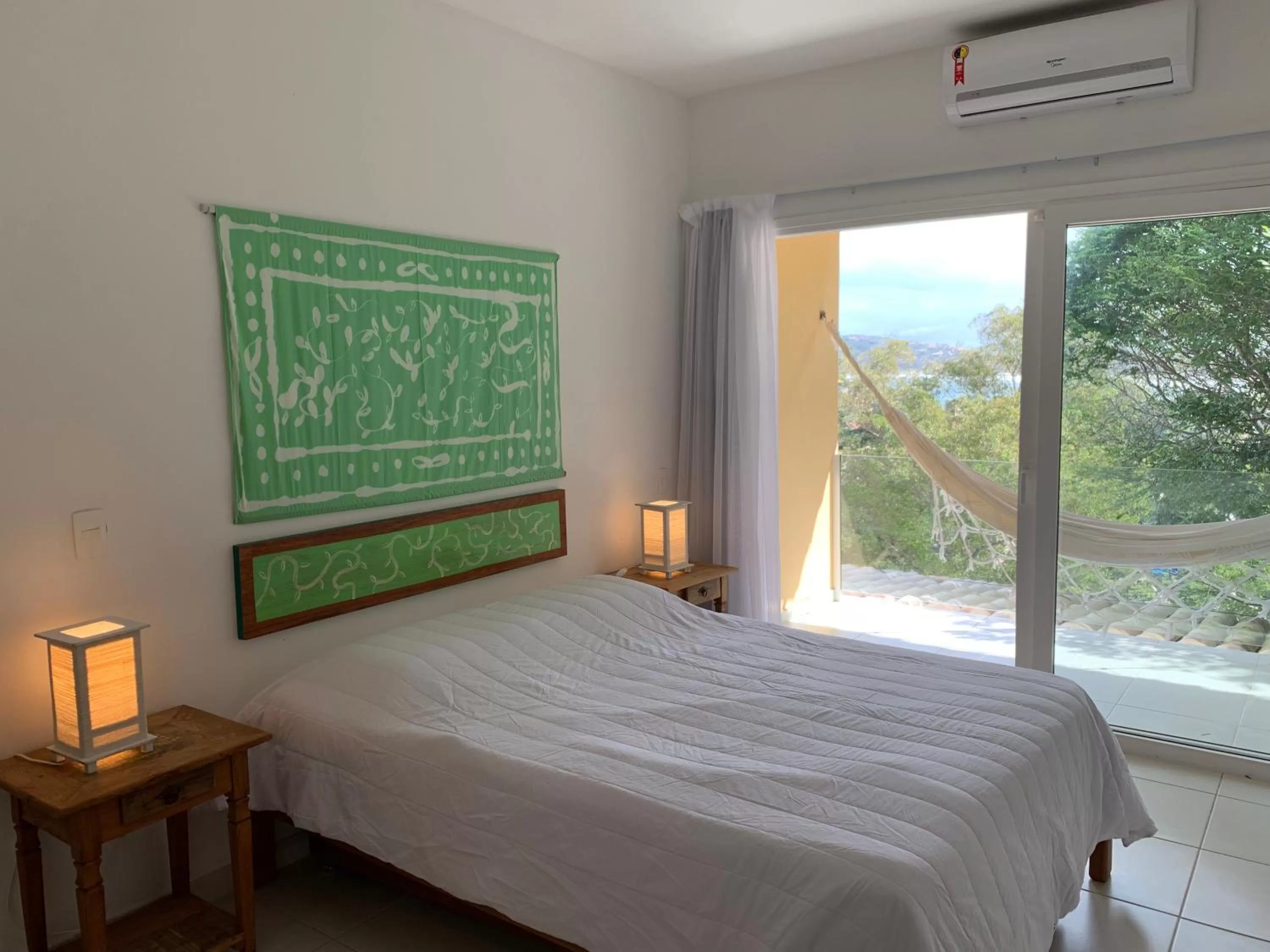 Bed in Praia da Ferradurinha Guest House